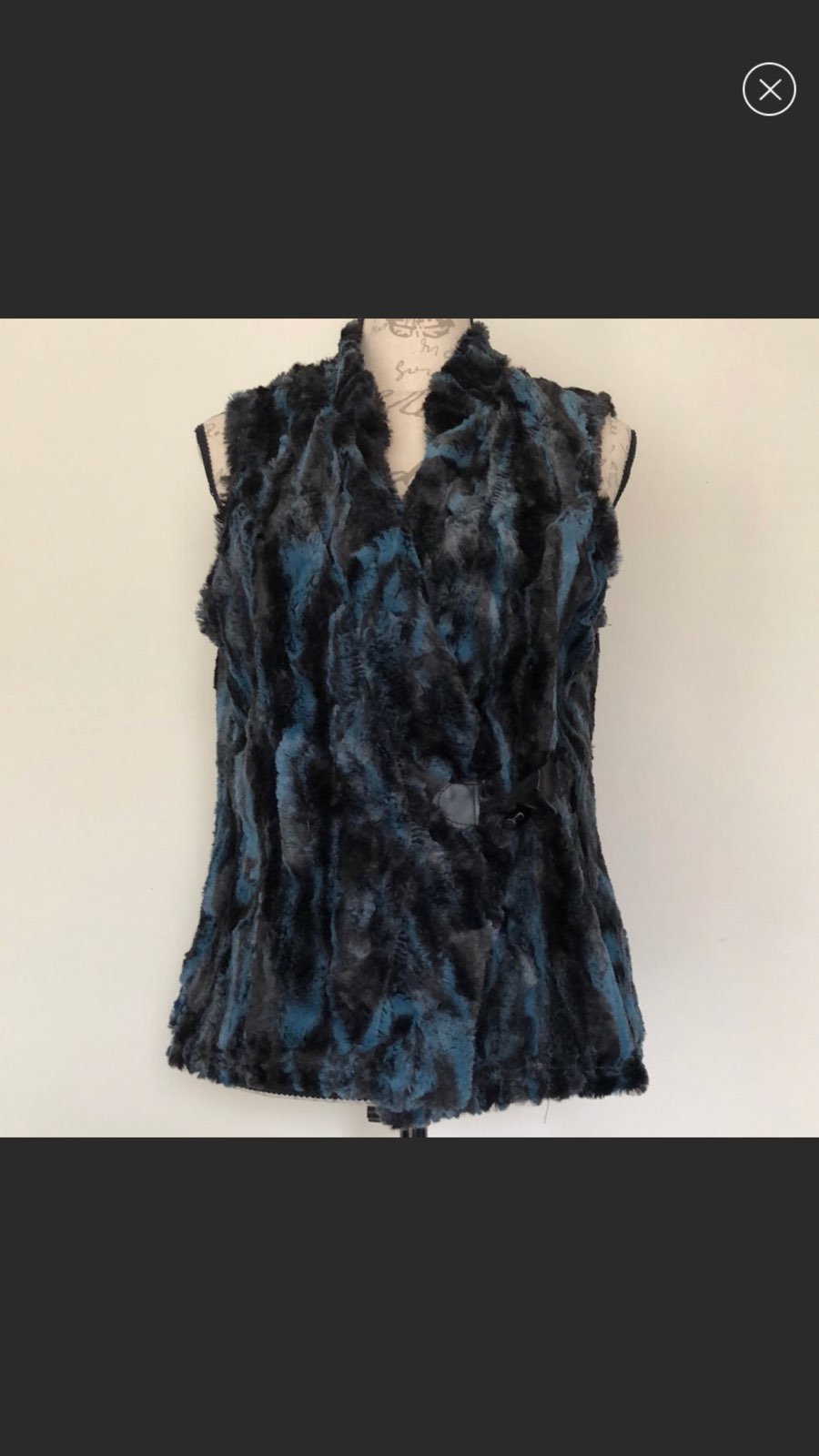 Sleeveless Faux Fur Vest With Toggle Fas
