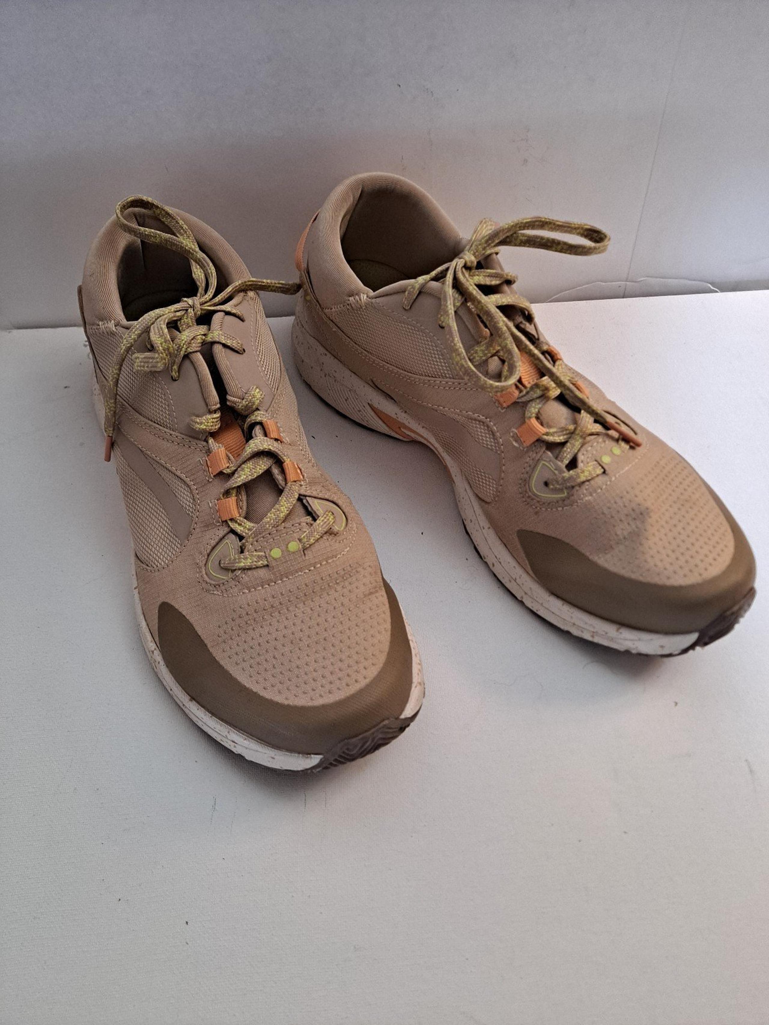 Ryka Summit Trail Women's Beige Hiking Running Shoe, size 10.