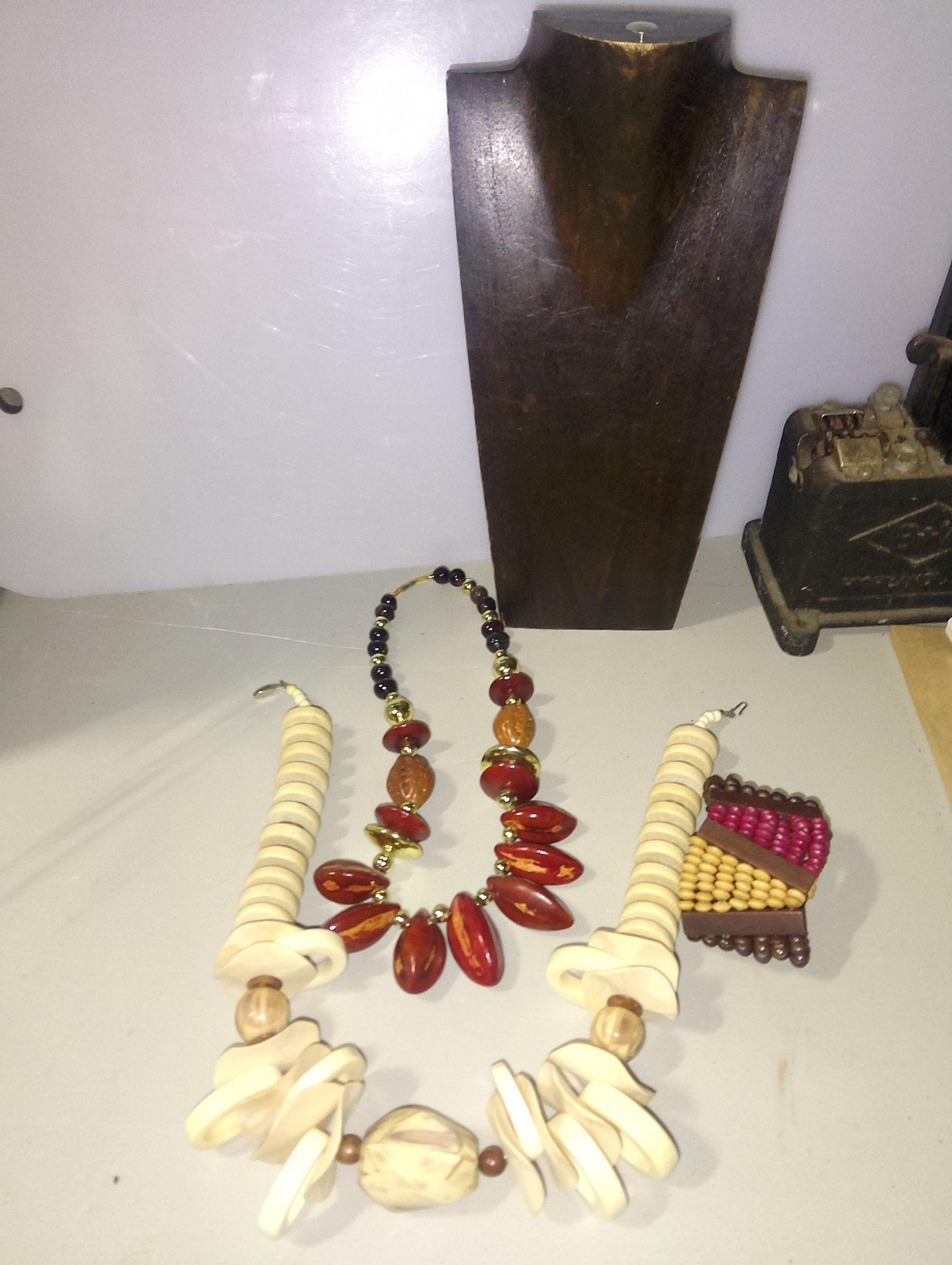 Vintage 80s Wood beads necklaces for women