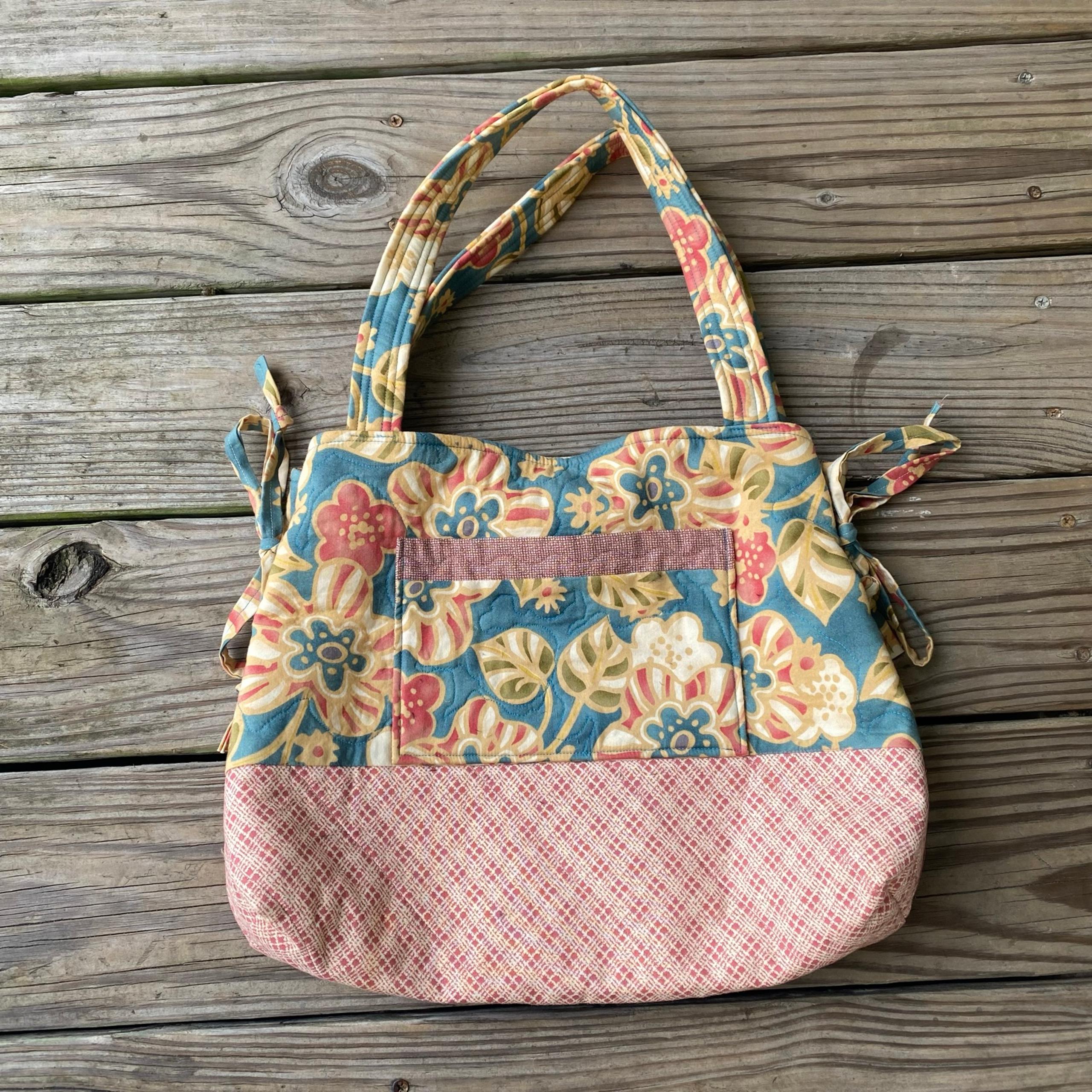 VTG Quilted Floral Tote Bag