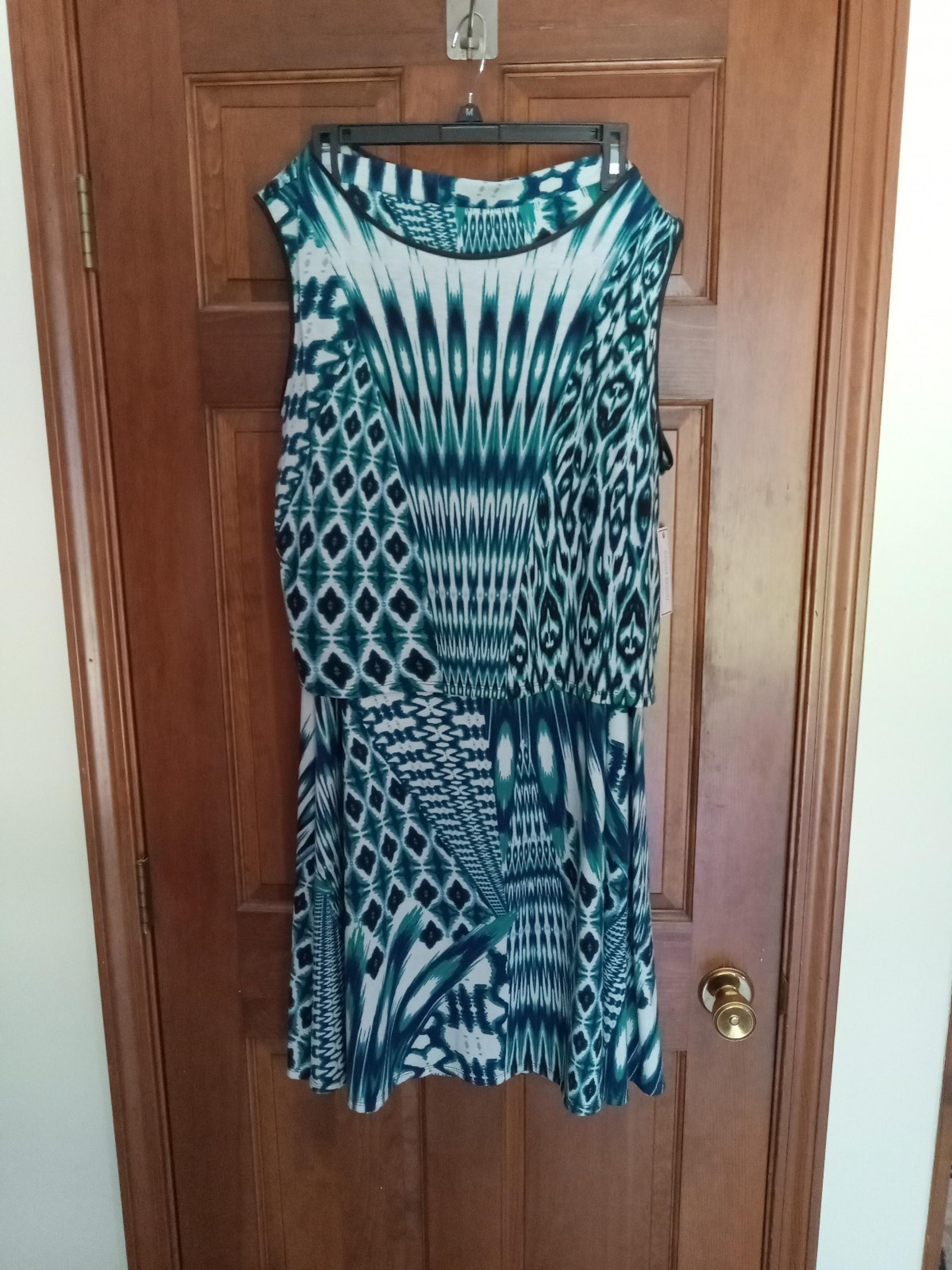 Bisou Bisou Skirt Set-Size XL