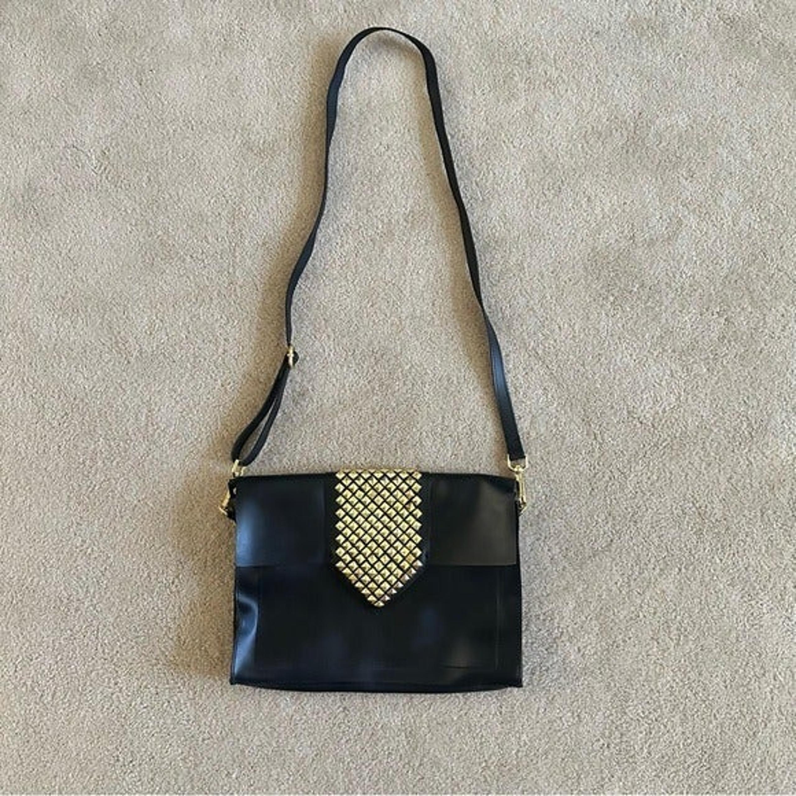 Steven by Steve Madden Black Bag 9" x 12"