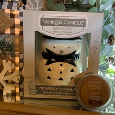 Yankee Candle Scenterpiece Snowman Wax Warmer Christmas