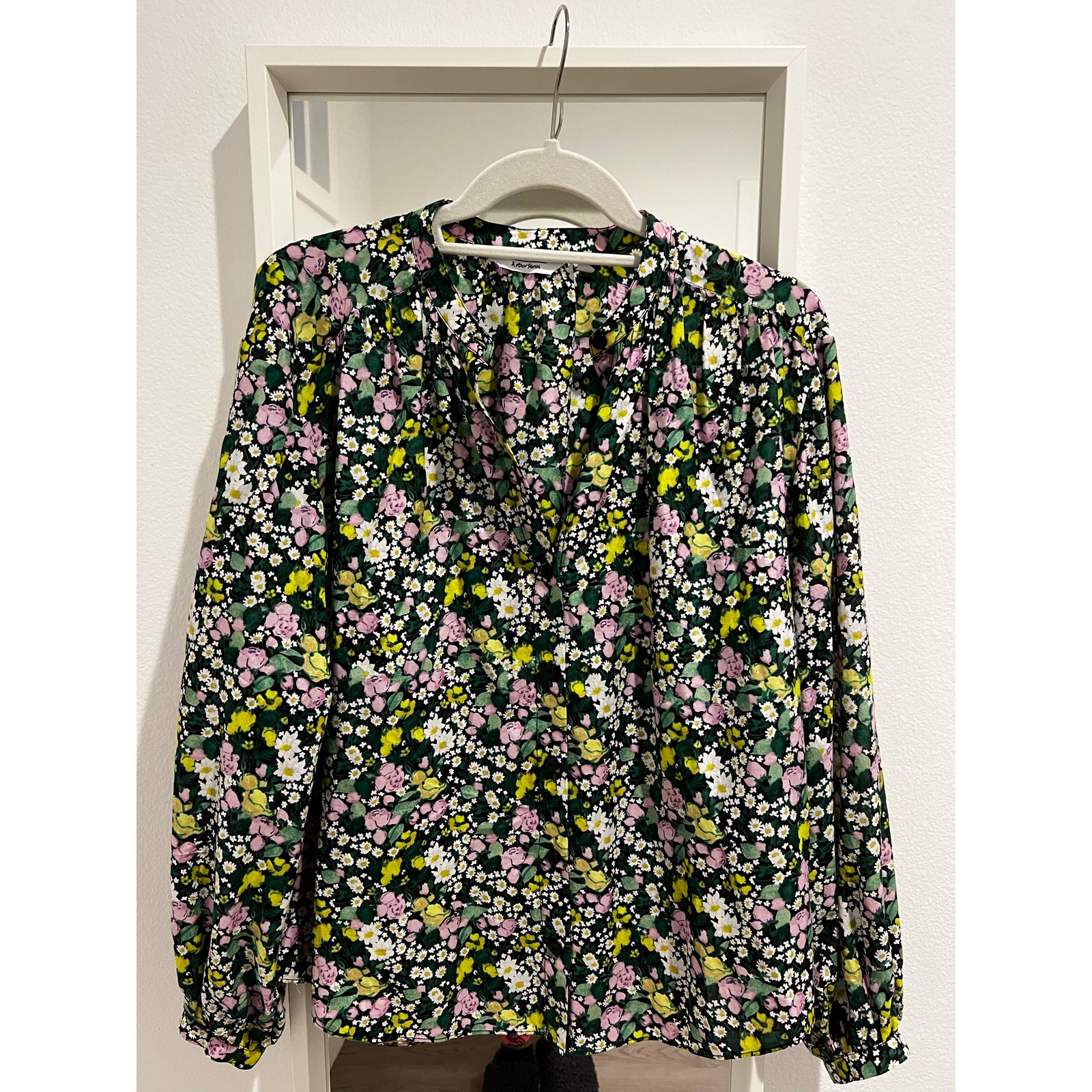 & Other Stories Printed Silk Blend Blouse size US 2