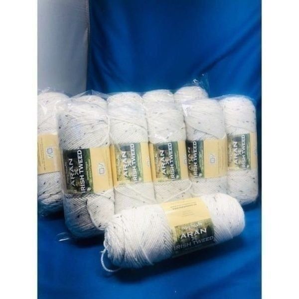 Mary Maxim 11Pc Aran Irish Tweed-Worsted 197.206 Acrylic 4oz tanda de matiz