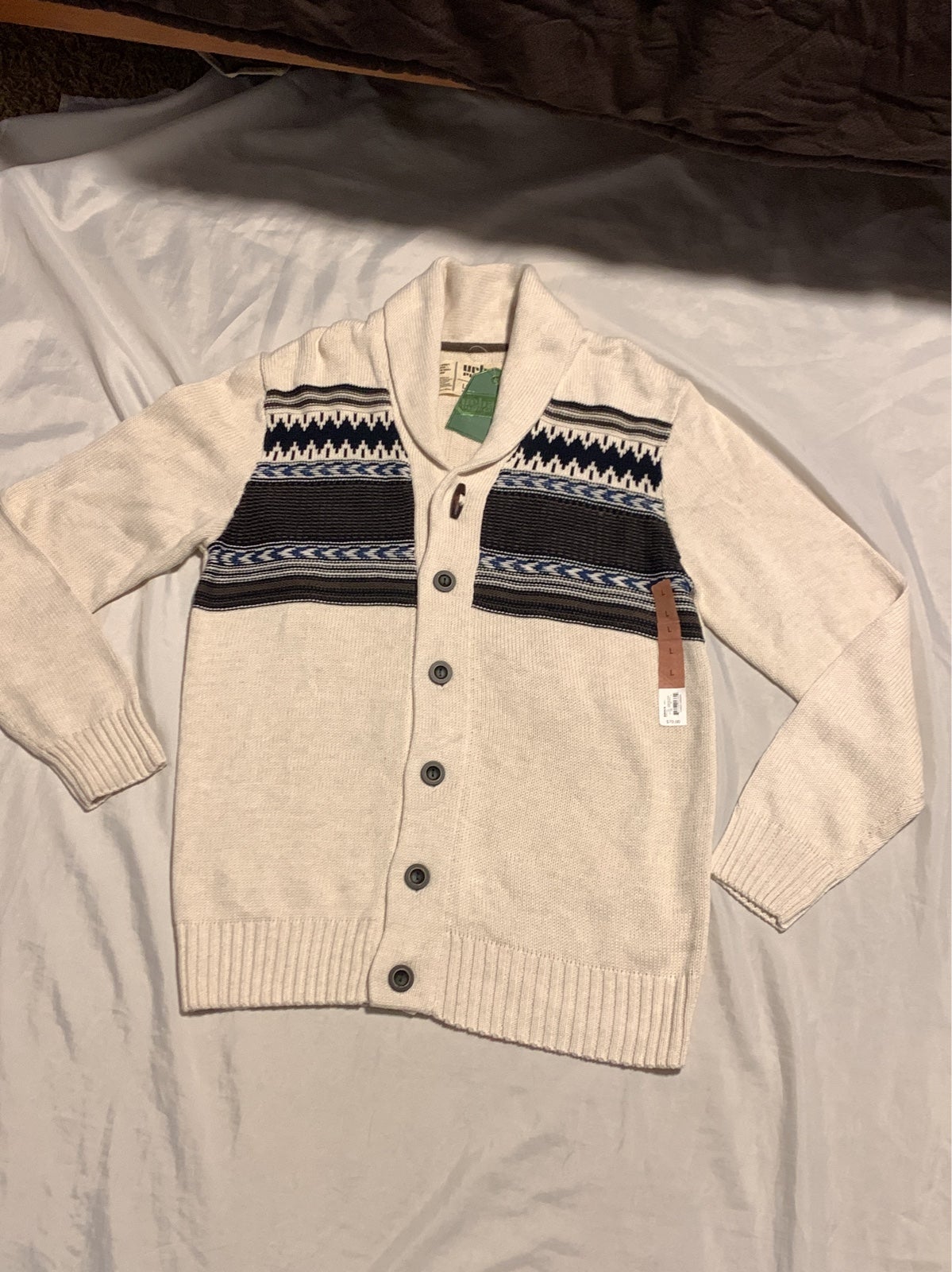 Urban store pipeline cardigan
