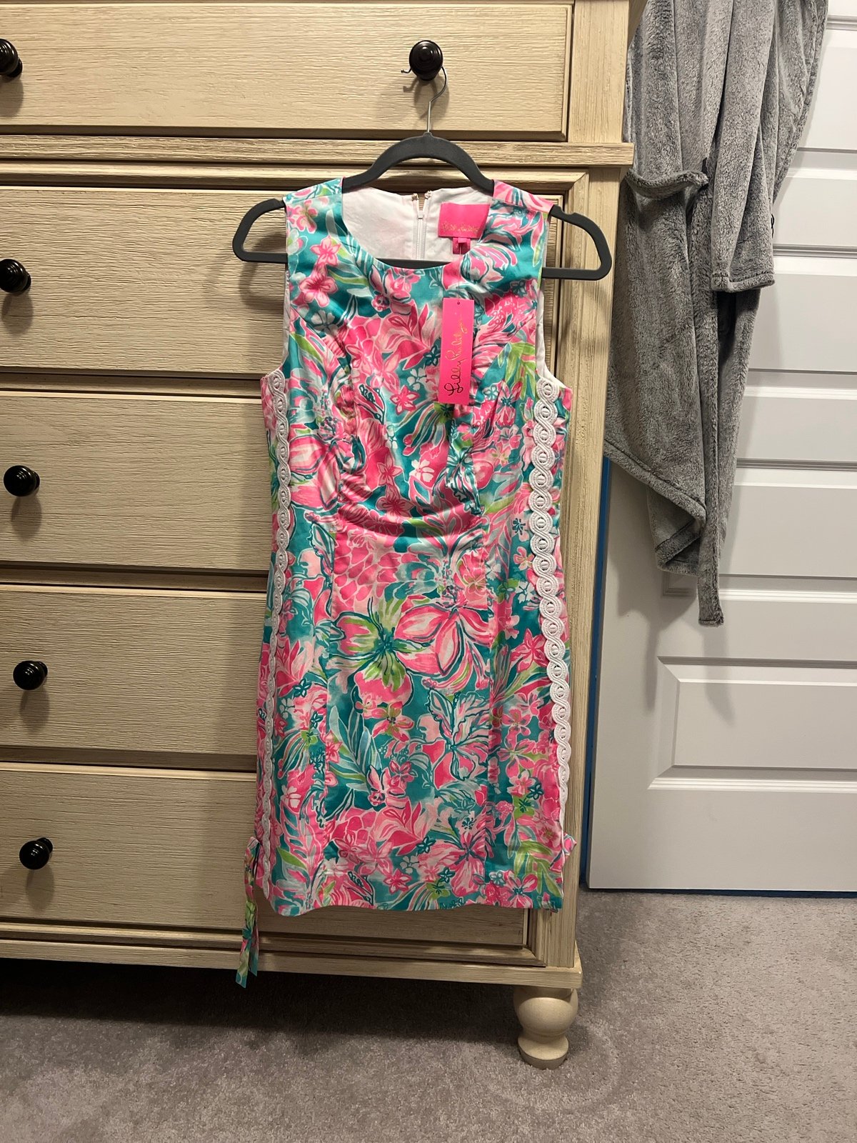 Lilly Pulitzer shift dress size 2