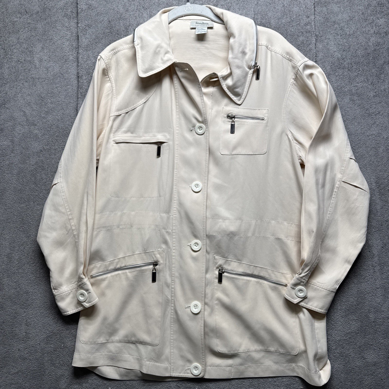 Neiman Marcus Utility Jacket 4 Beige Silk Hooded Packable 4 Pocket Cinch Waist