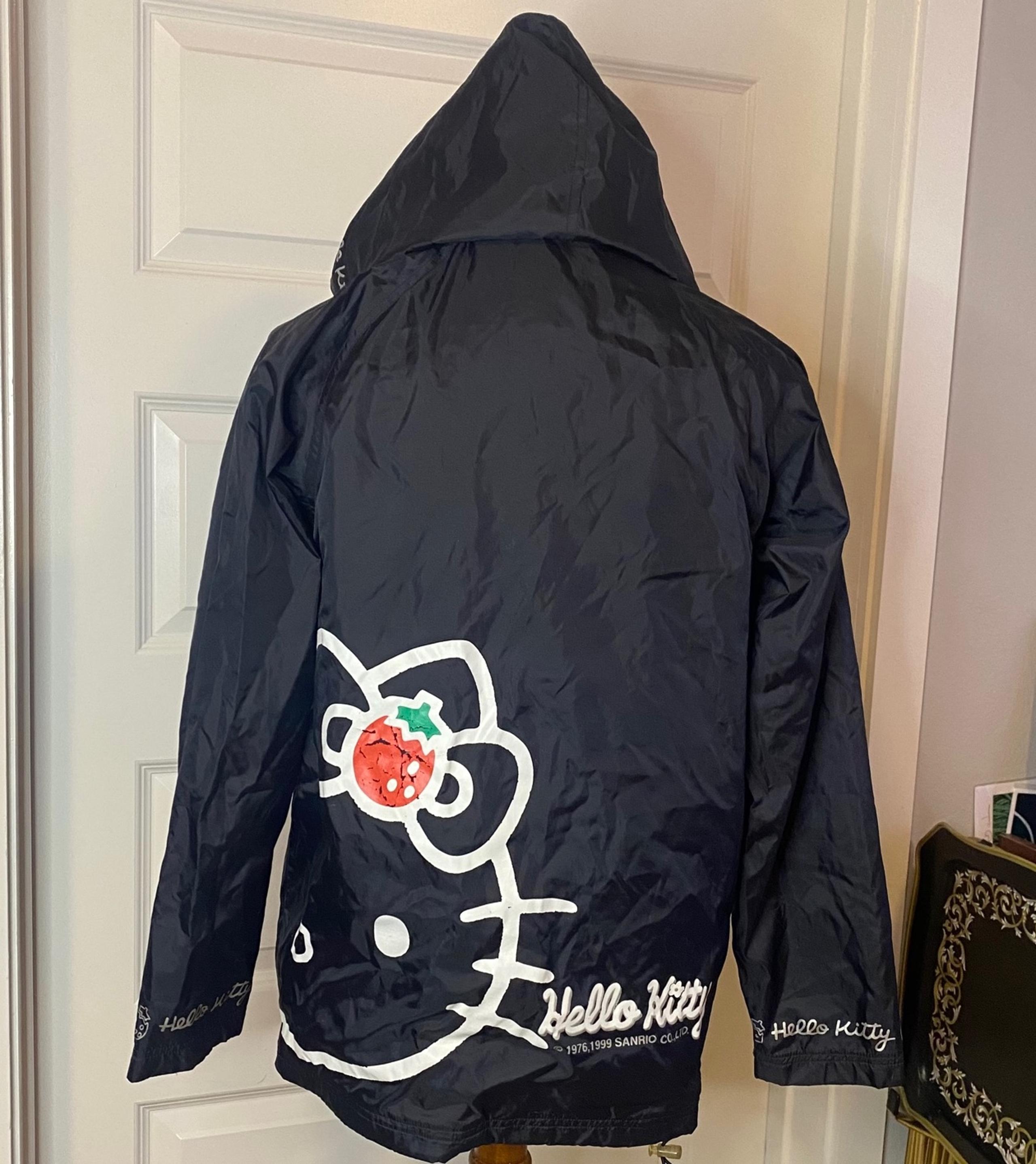 Vintage 1999 Hello Kitty Windbreaker