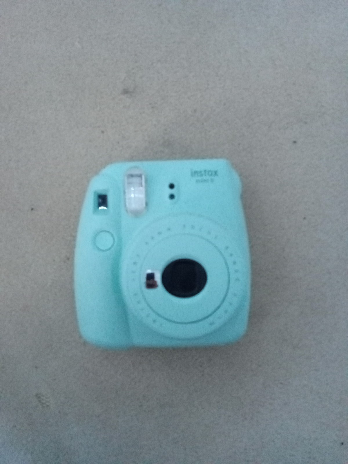 Fujifilm Instax Mini 9 Instant Film Camera in Mint Green