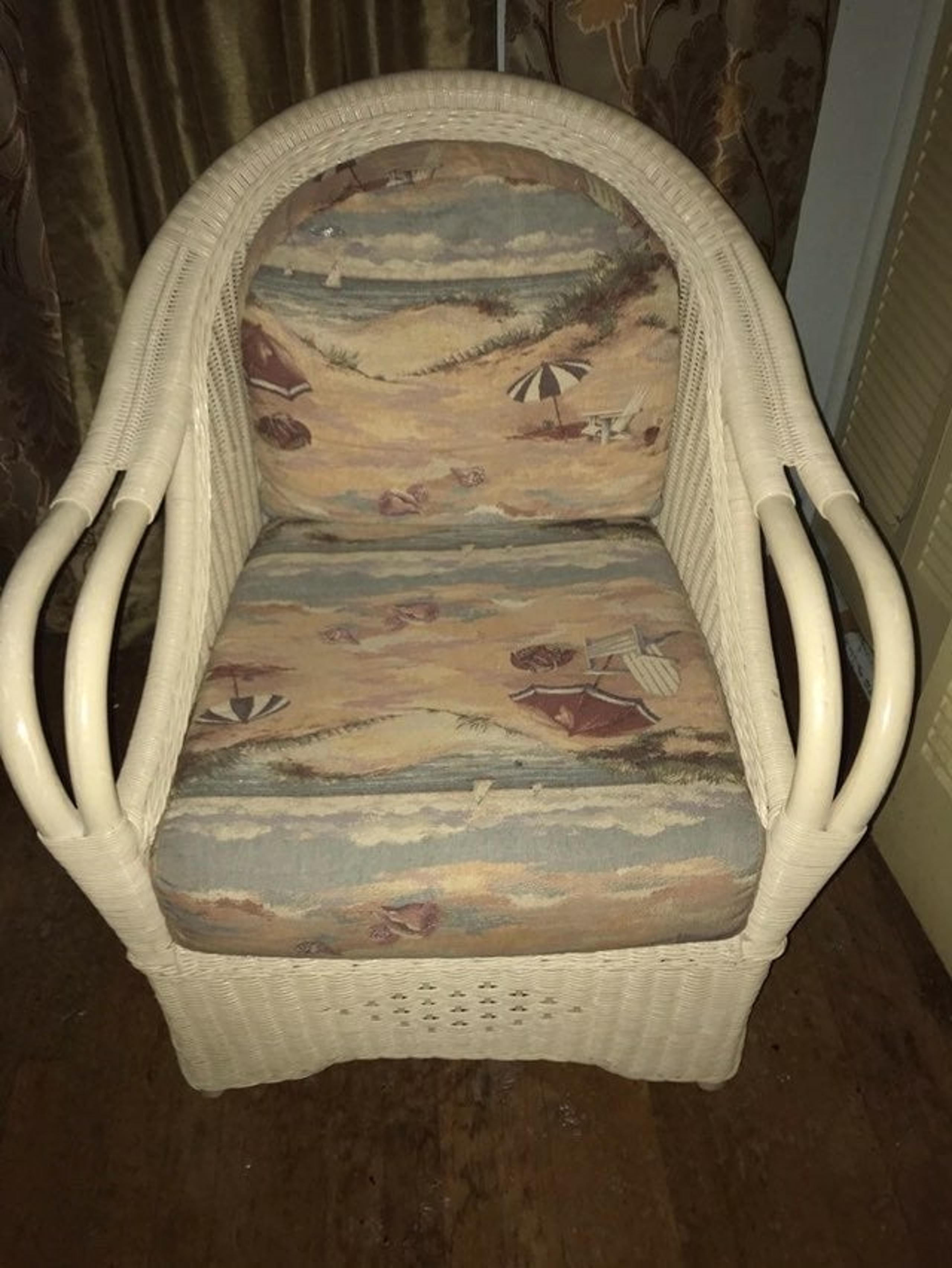 RATTAN WICKER  VINTAGE CHAIR