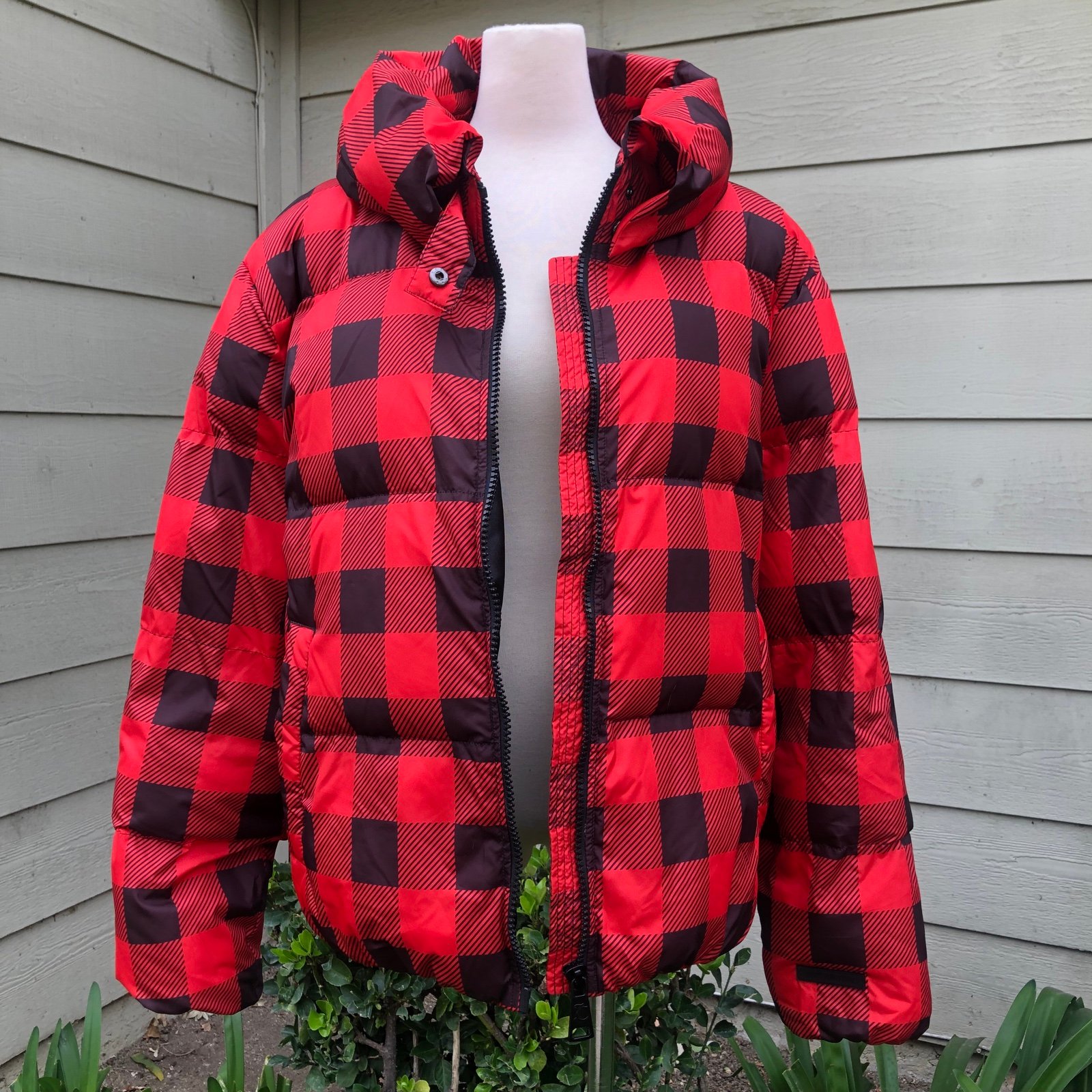 Juicy Couture Black Label Red/Black Plaid Puffer Jacket XL