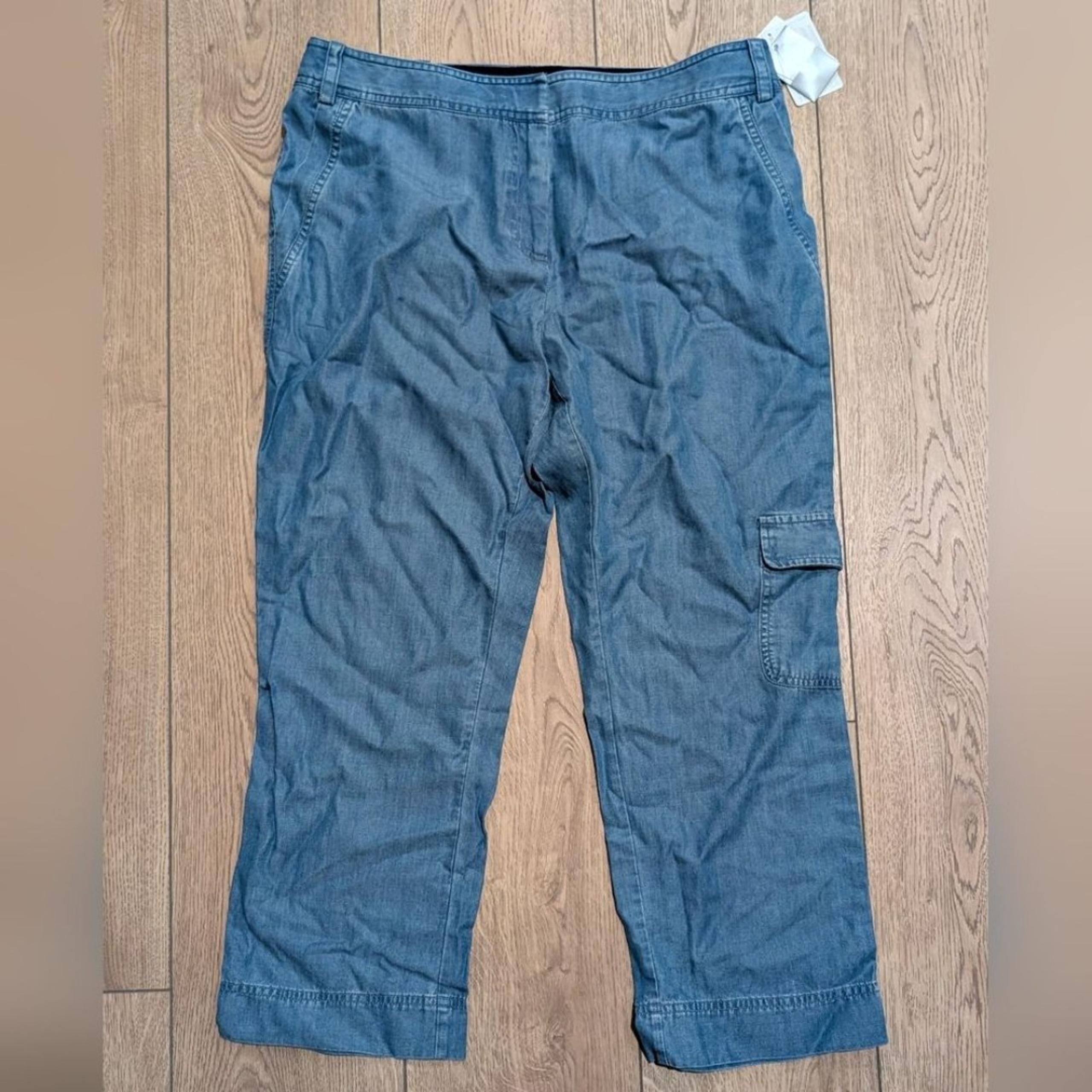 NEW Charter Club Womens 10 Chambray Crop Pants Jeans Tencel Cargo Capri NWT