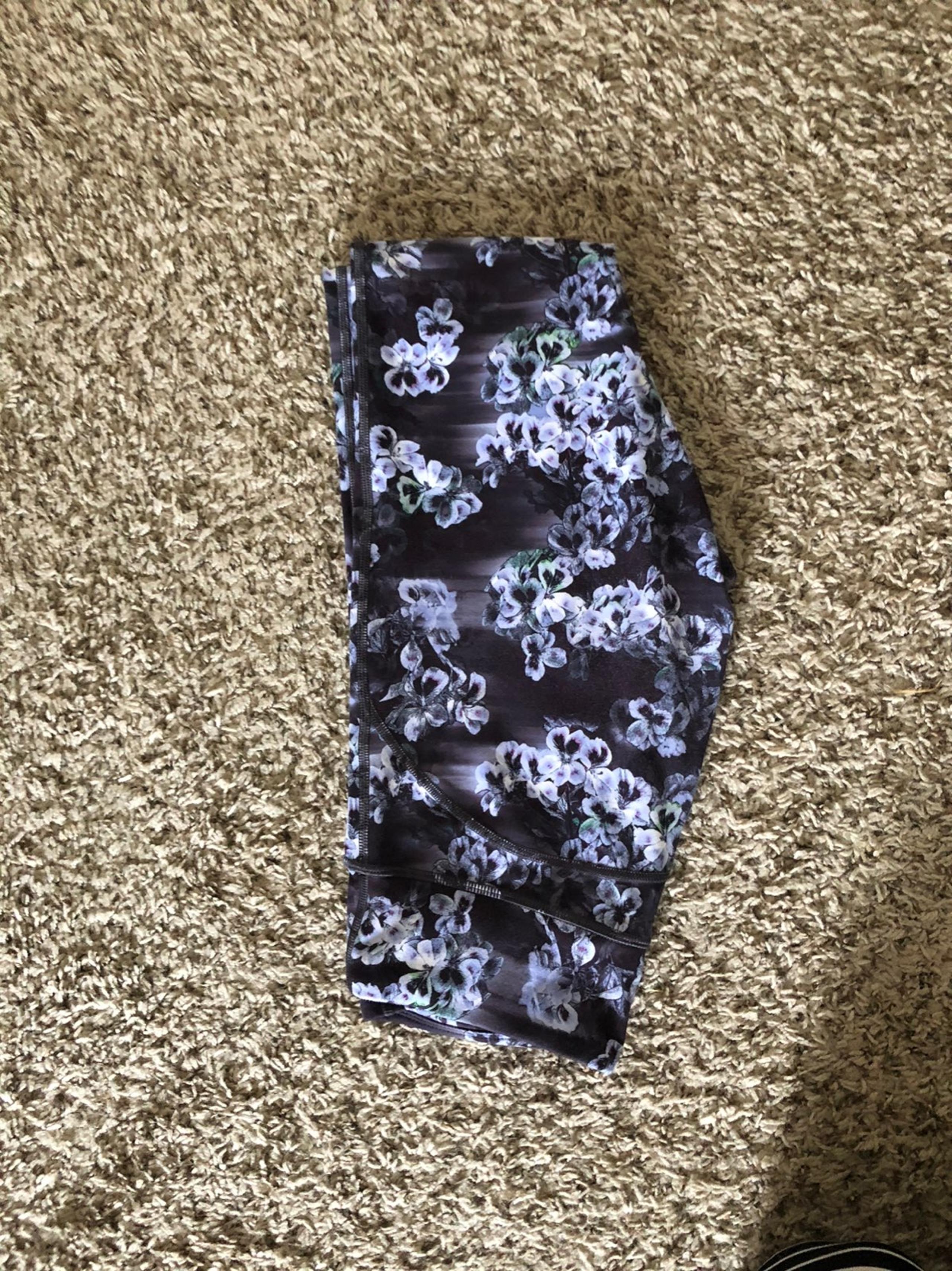 Fabletics leggings