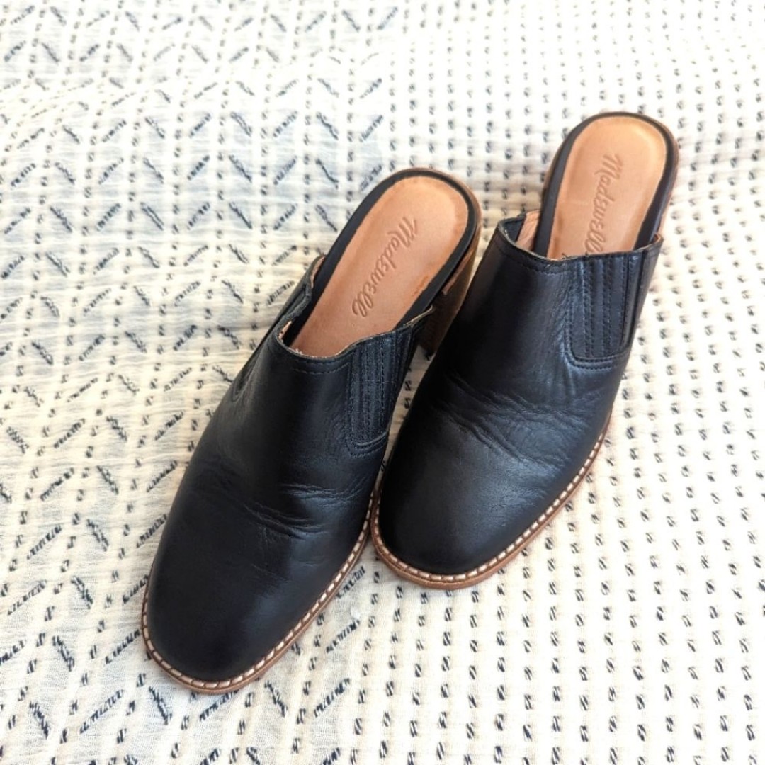 Madewell Carey Mule in a black Leather 7