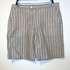 NWOT Gibson Latimer Tan and White Striped Shorts Size 14