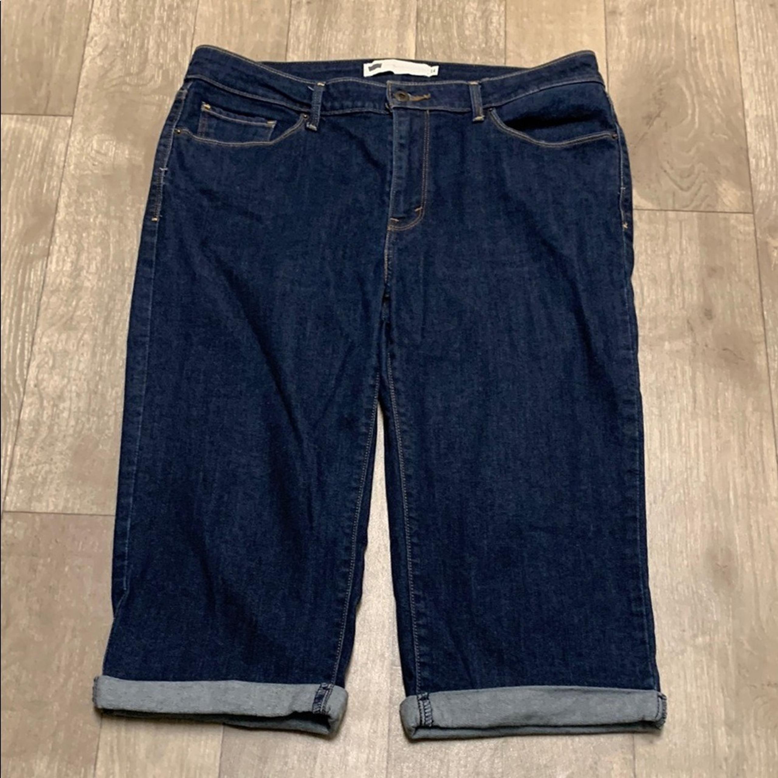 Womens Levi's Mid Rise Stretch Denim Capri Cropped Jeans