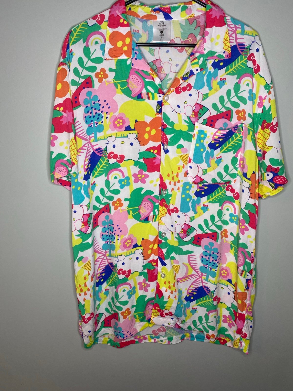Hello Kitty Large Hawaiian Button Up Shirt Sanrio Hybrid