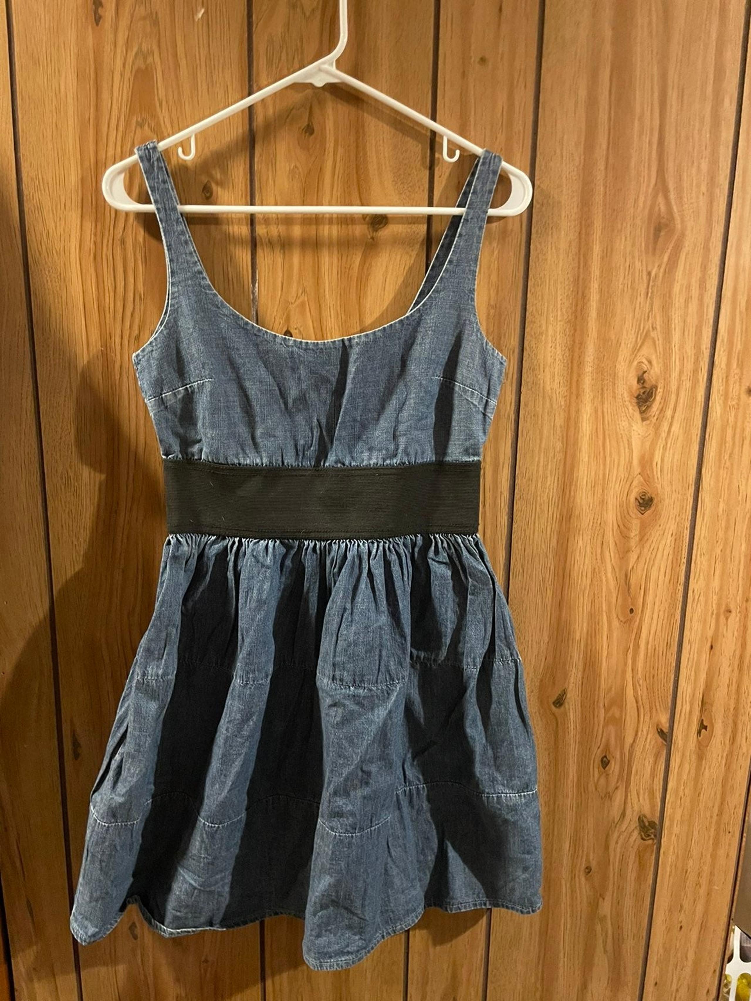 Cute dollhouse denim jean dress