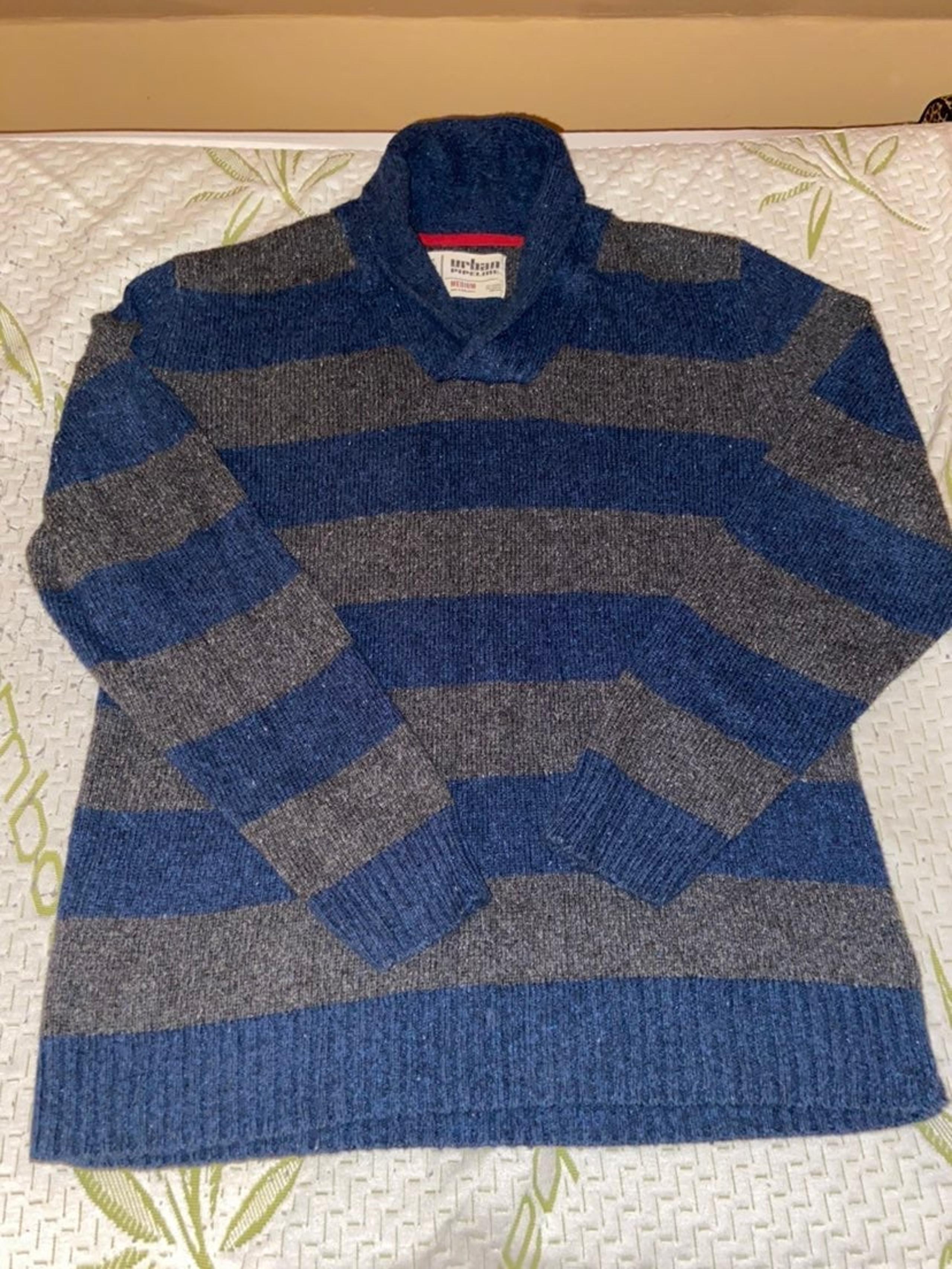Mens Sweater