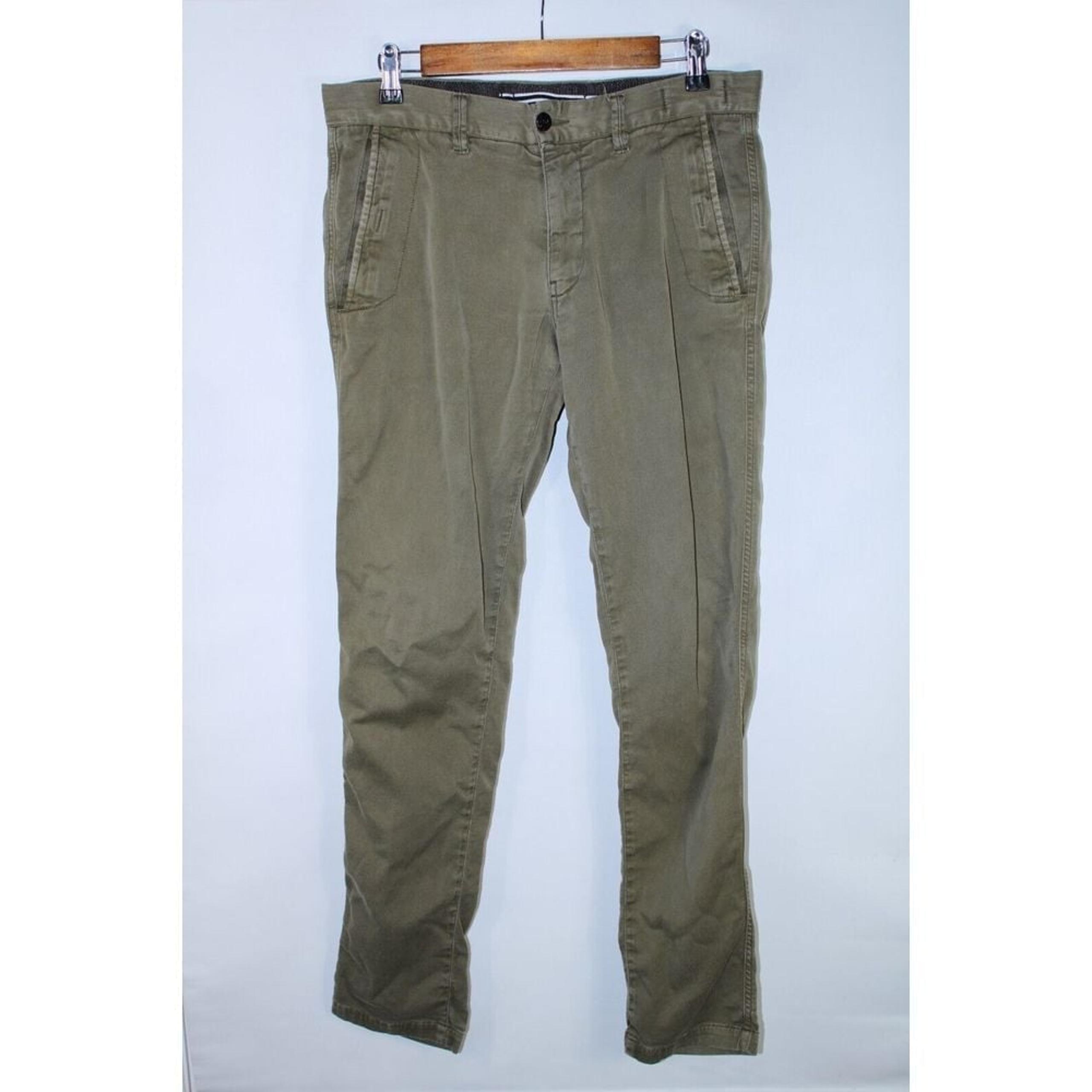 Stone Island Men's Size 30W Army Green Stretchy Comfort Pants