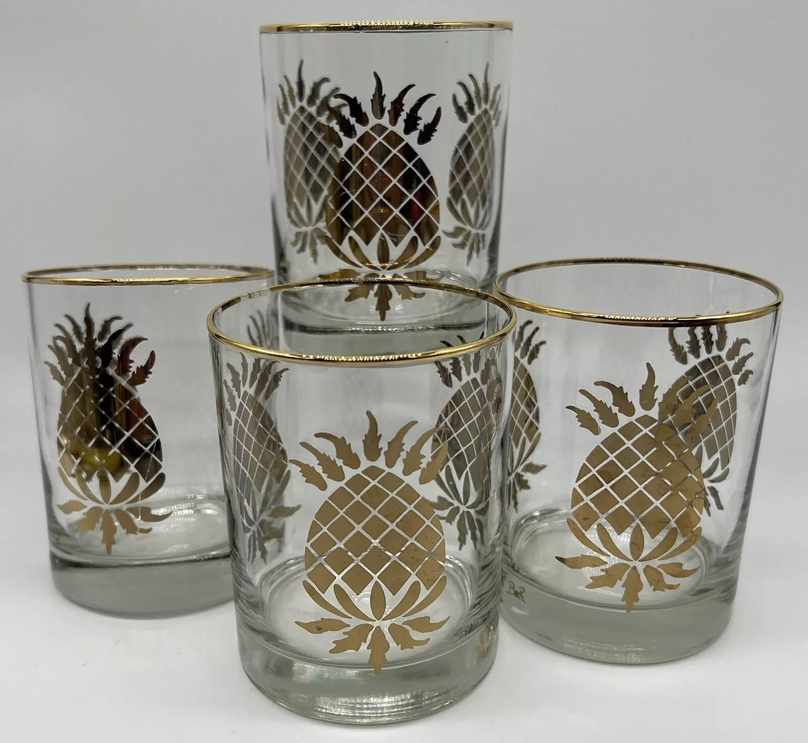 DANIEL BAER Signed Gold Pineapple Glassware Item#219