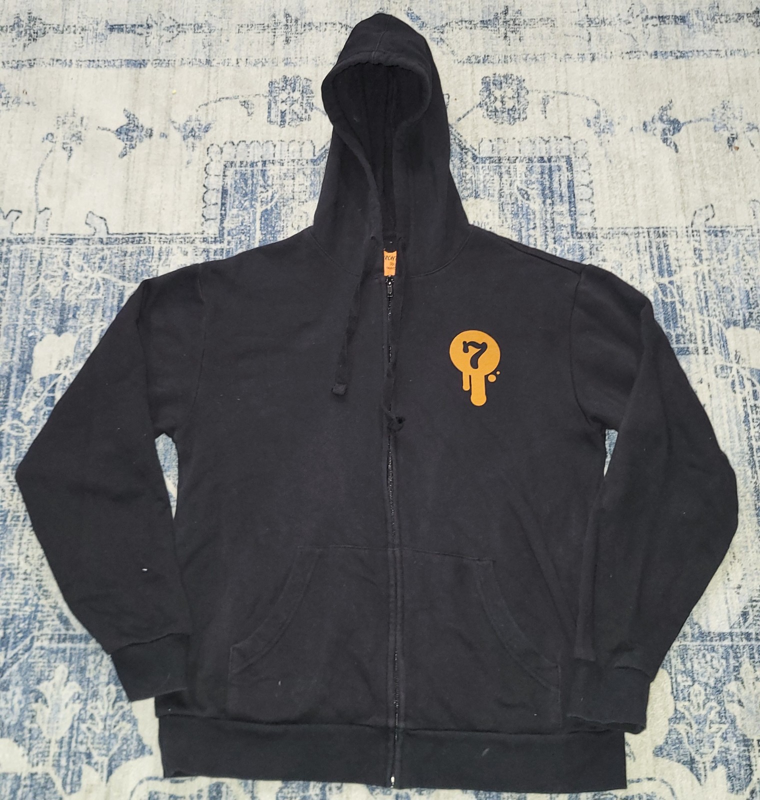 Acherontia Entwined Zip-Up Hoodie Size Small