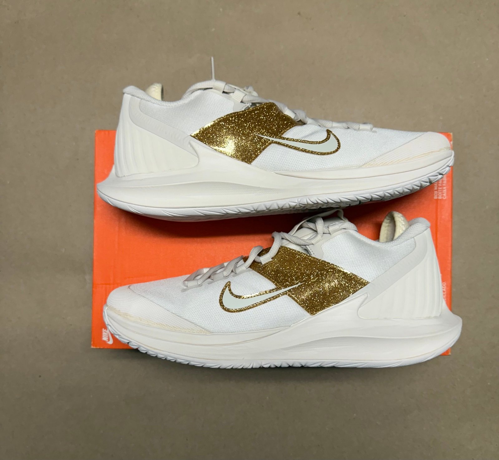 Nike Court Air Zoom Zero HC women’s size 9 Tennis Shoes Rare NEW!