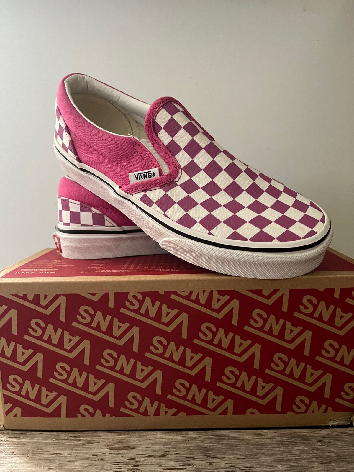 Van’s Youth checkerboard lot