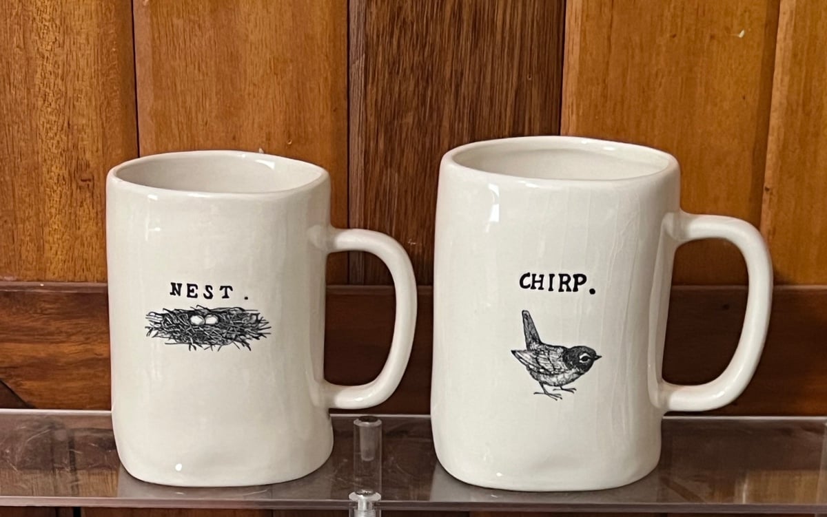 Rae Dunn nest chirp mug set