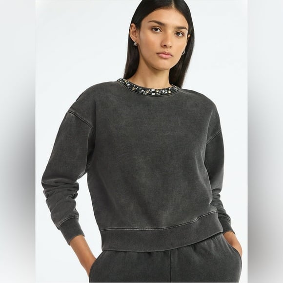 Scoop Women’s Mineral Washed Rhinestone Crewneck Sweatshirt NWT large