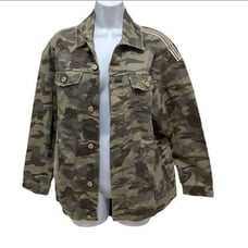 Zara Camo distressed Jean Jacket Size XS
