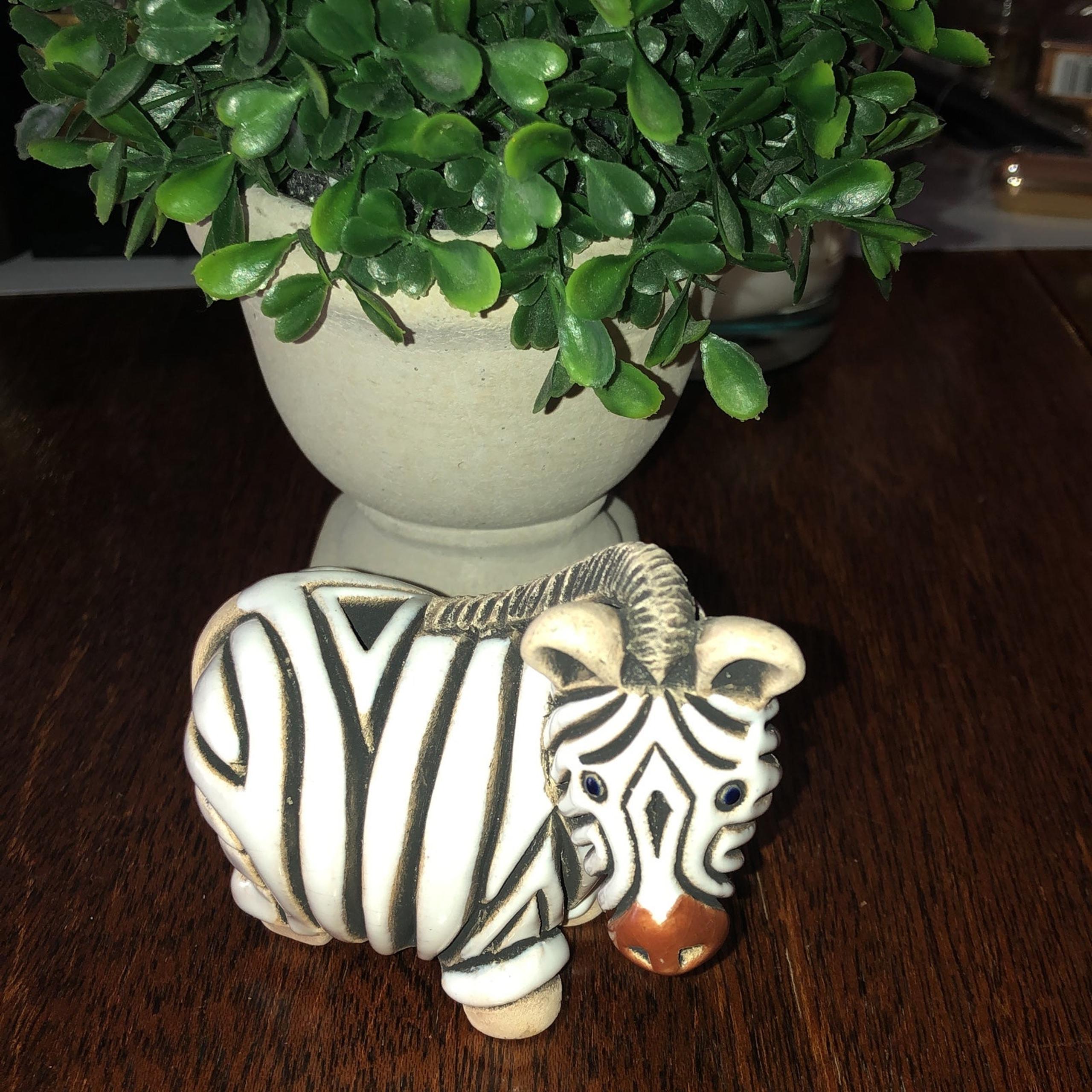 Vintage Artesania Rinconada Zebra Figurine Female #48 Retired Handmade Uruguay