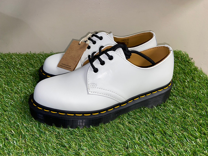 Doc Dr. Martens Smooth White Leather Oxford Platform Shoes 26654 Men 7 Wmn 8 NEW