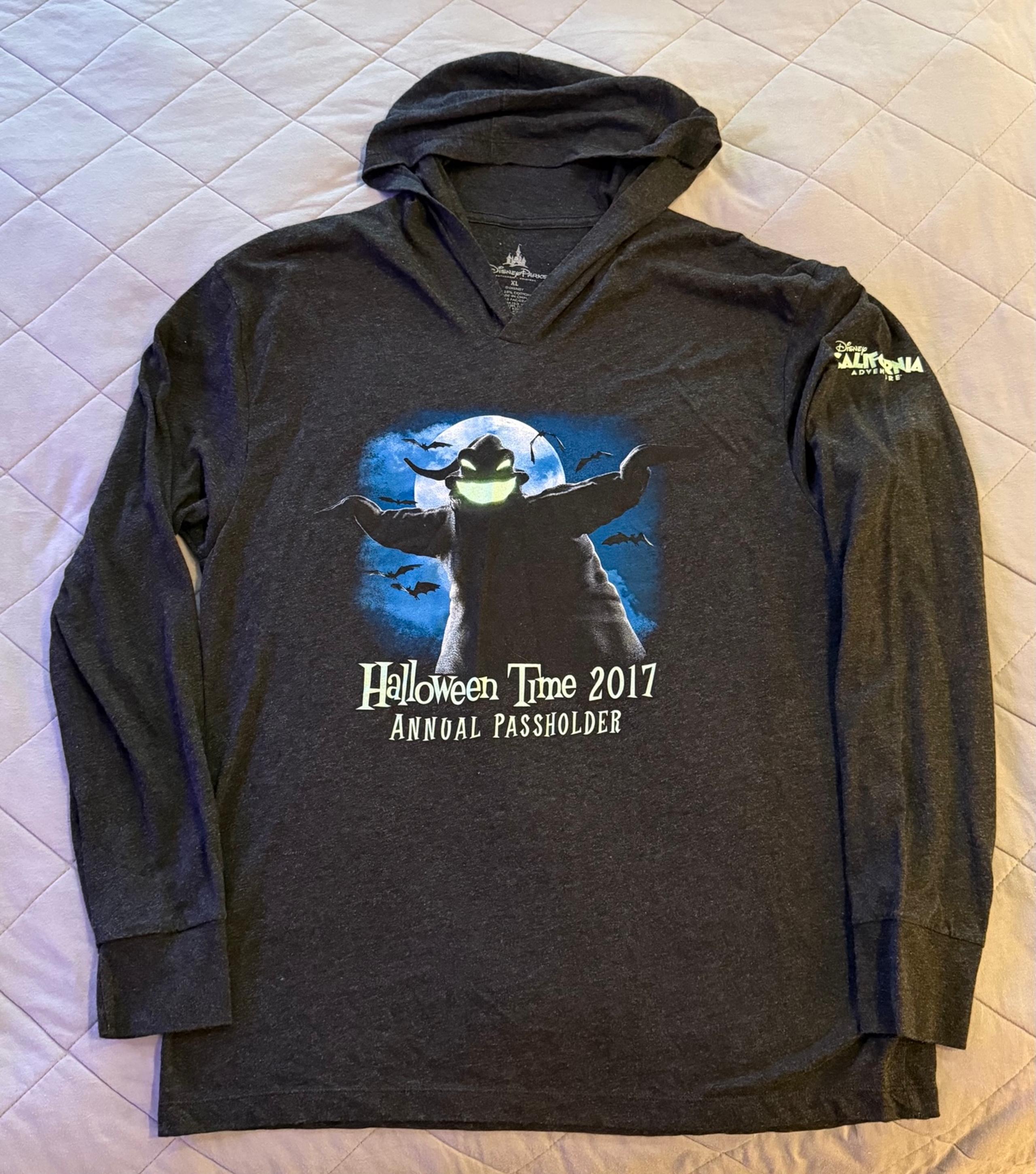 Oogie Boogie Bash Hooded T-Shirt XL