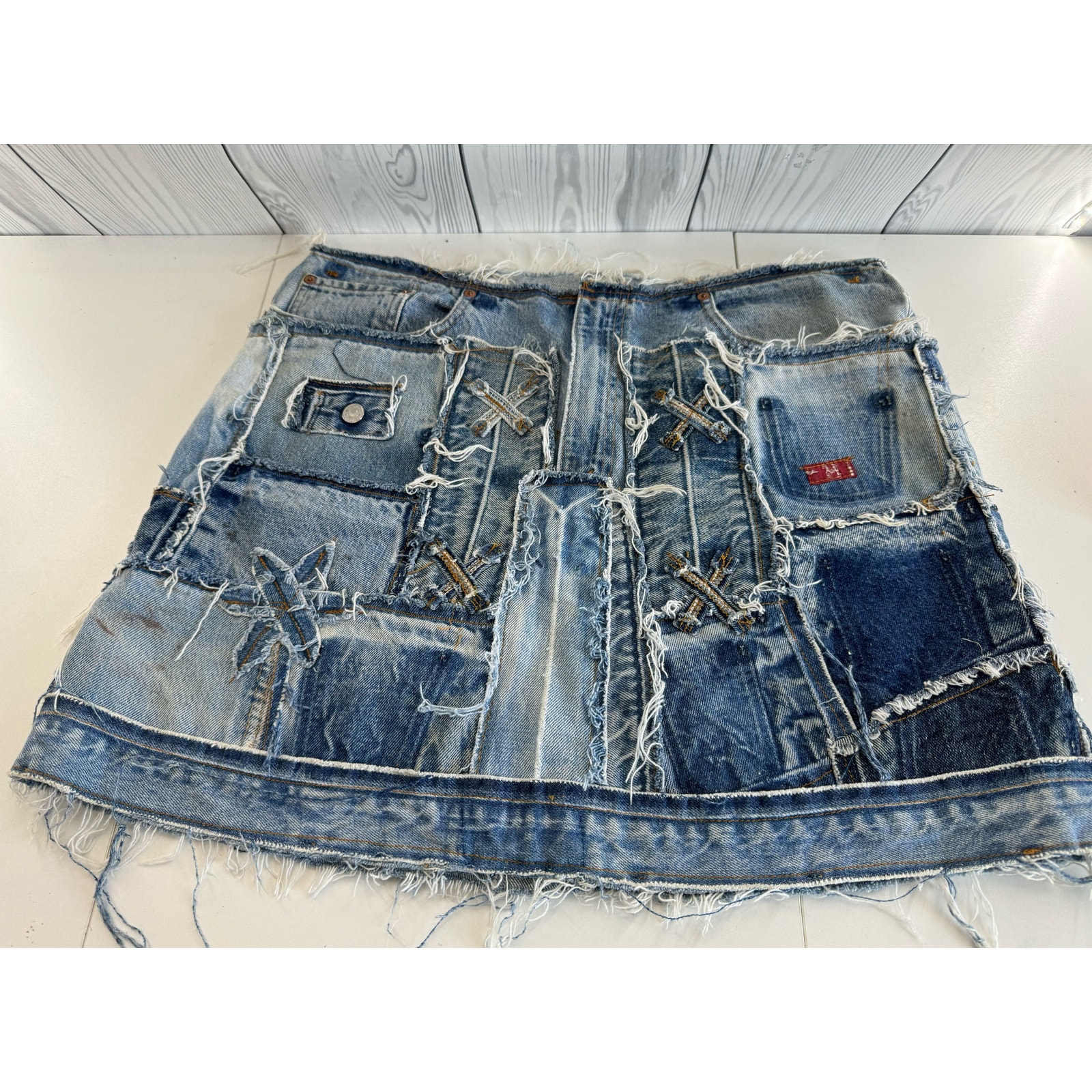 Vintage Y2k Archive Levi’s Patched Distressed Denim Mini Skirt XL (READ)