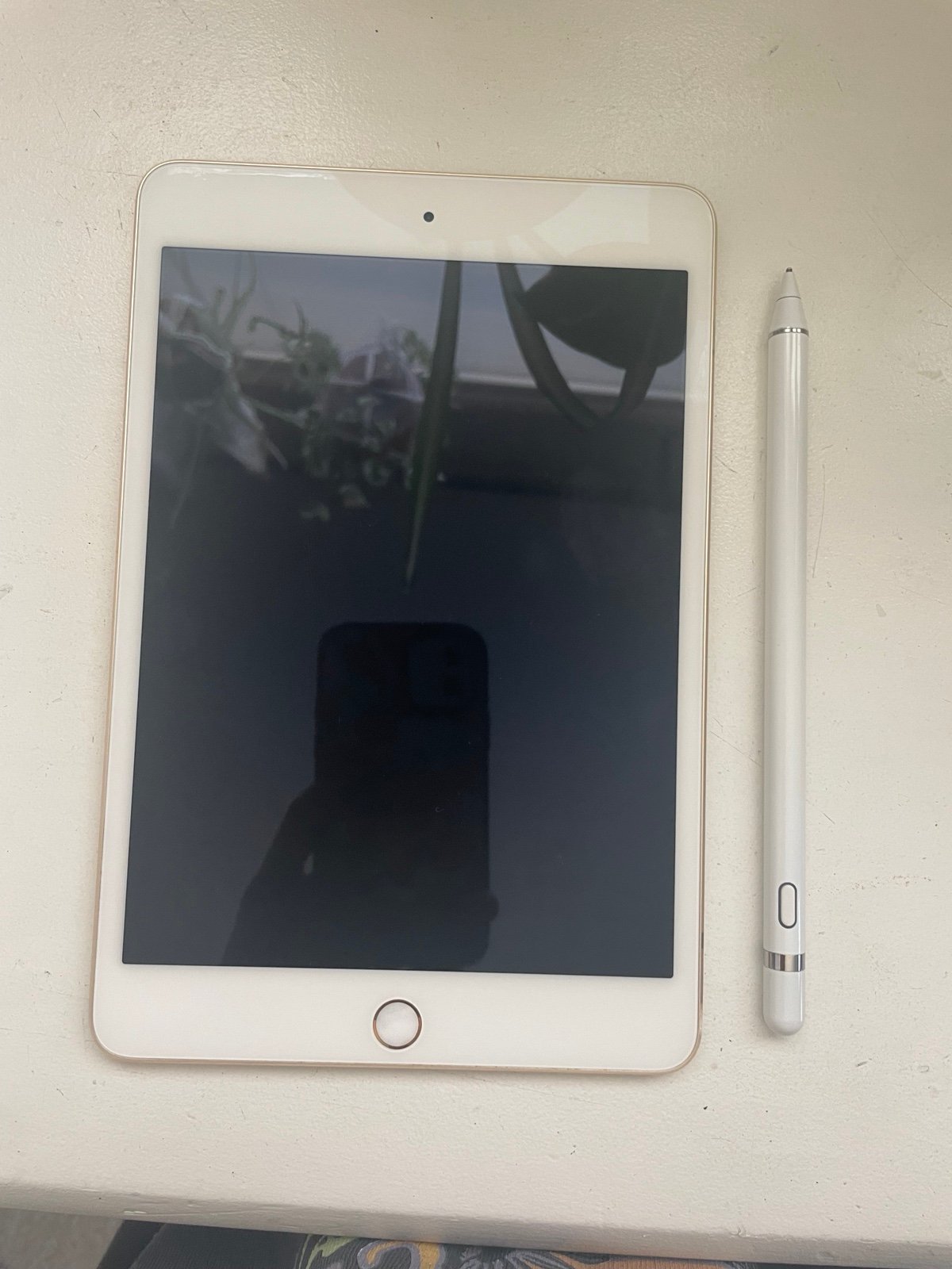 Apple iPad mini 4 GOLD 128 GB