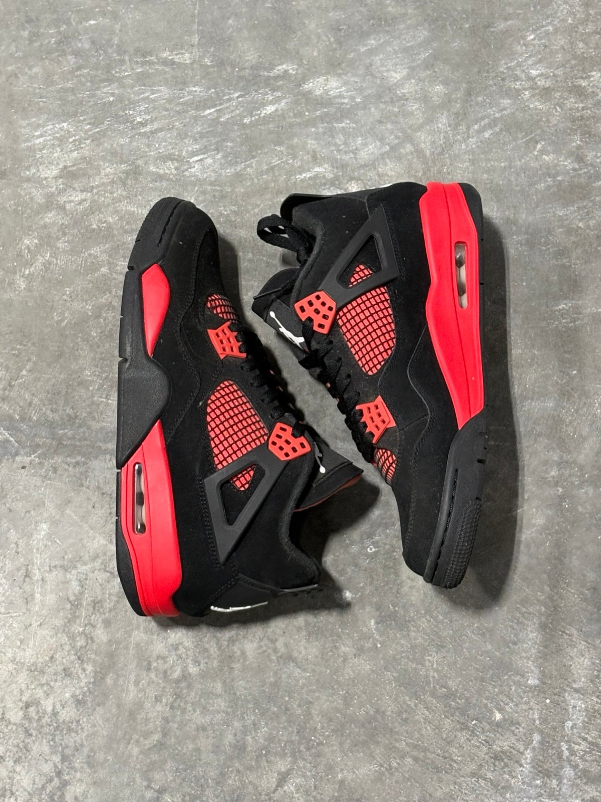 Jordan 4 Retro Red Thunder