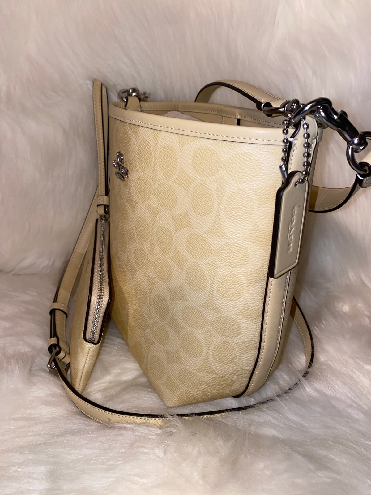 Coach set new signature