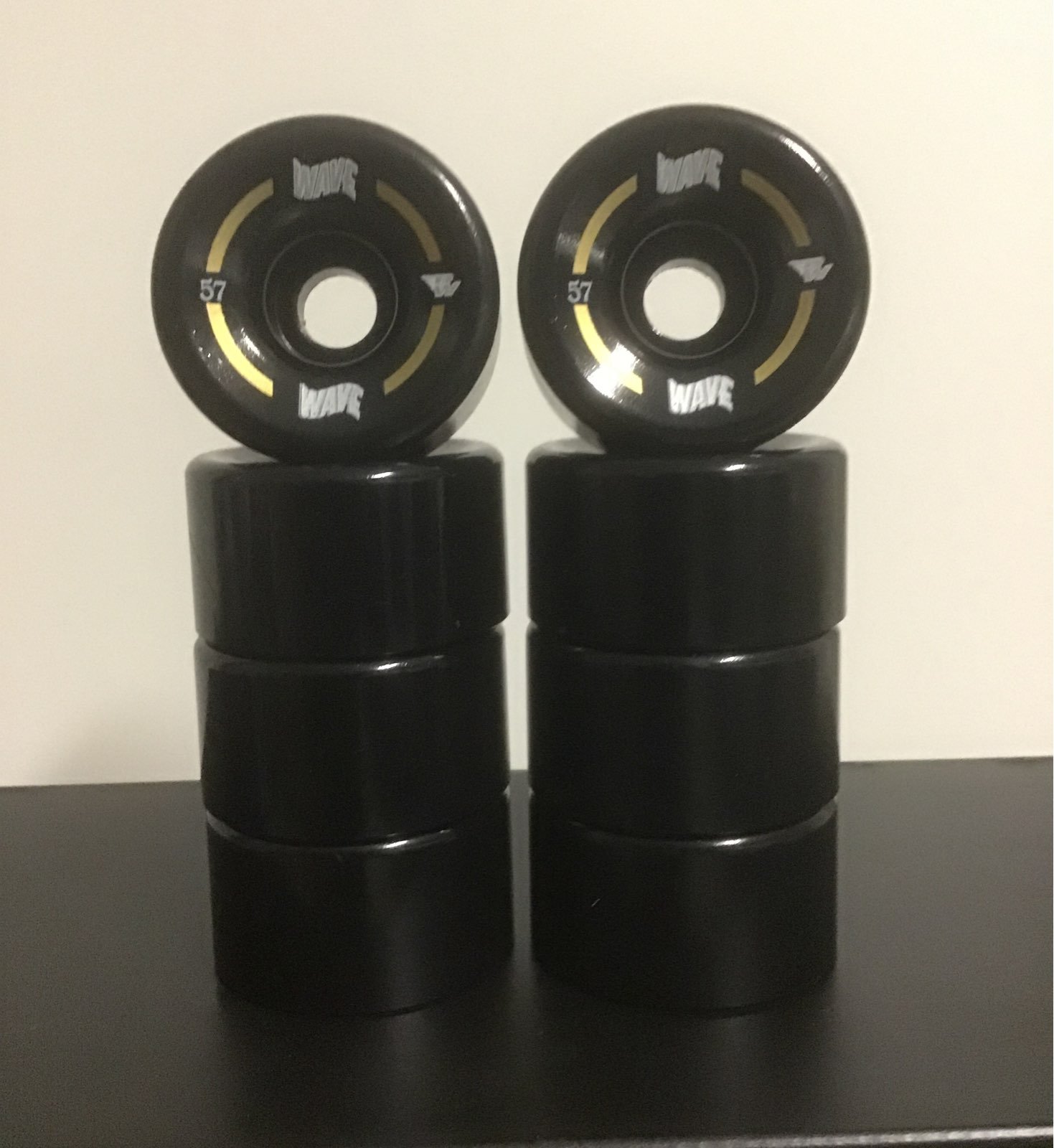 Riedell RW Wave Black Wheels