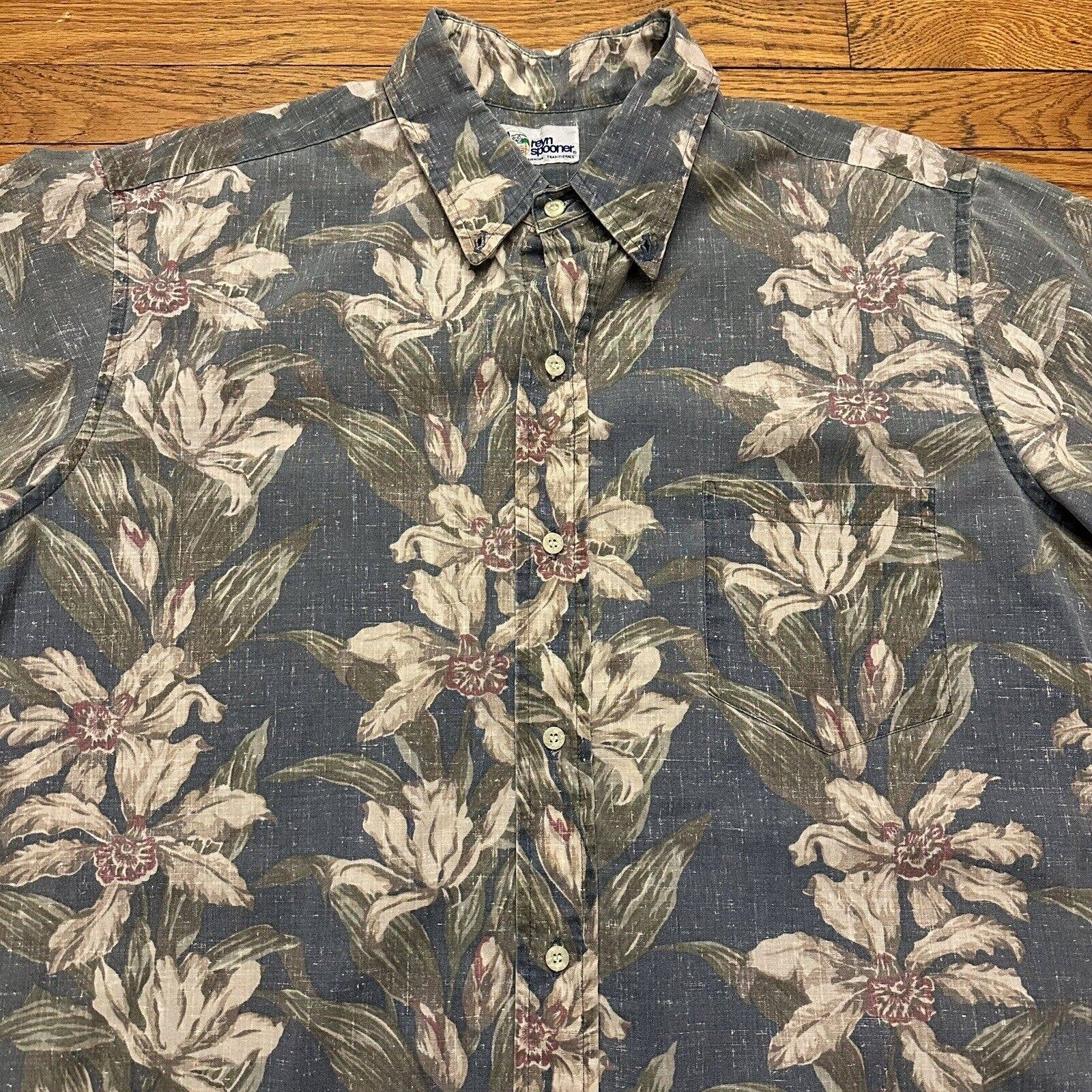 Reyn Spooner Floral Reverse Print Hawaiian Shirt fits Large Men