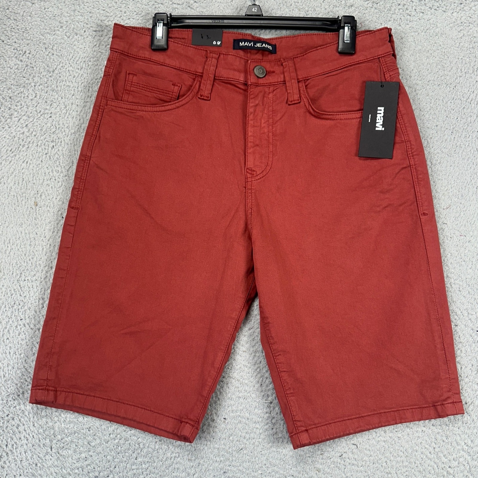Mavi Mike Khakis Shorts Mens 31 Rose Wood Twill Flat Front Casual Stretch NEW