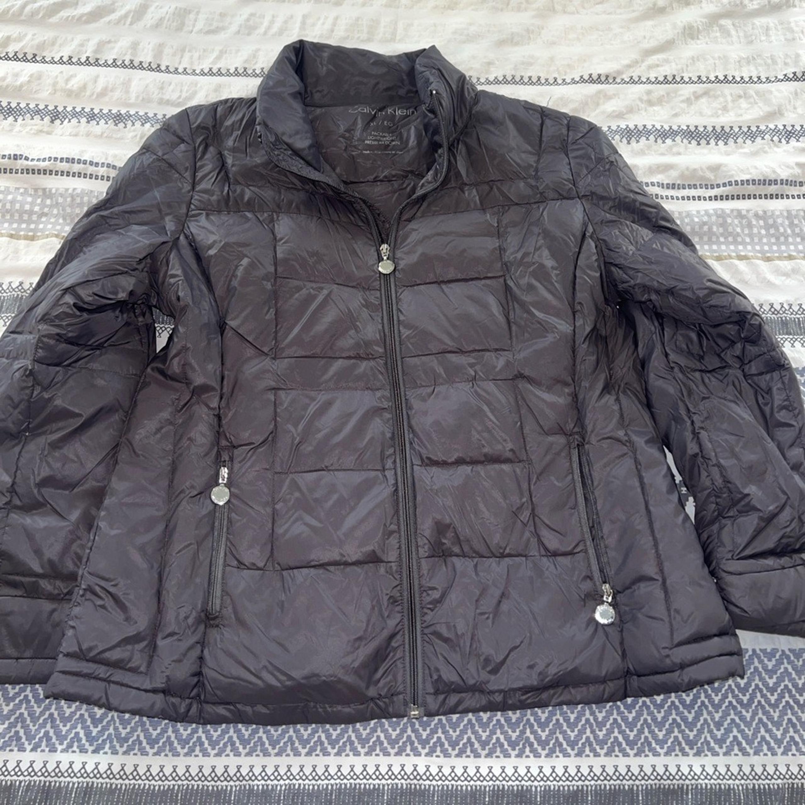 Calvin Klein Down Puffer Jacket Womens XL Packable Lightweight Coat