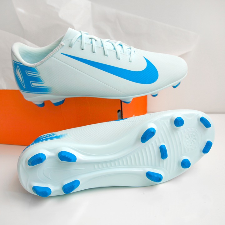 Nike Mercurial Vapor 16 Club Men's Low-Top Soccer Cleats Glacier Blue Size 11.5