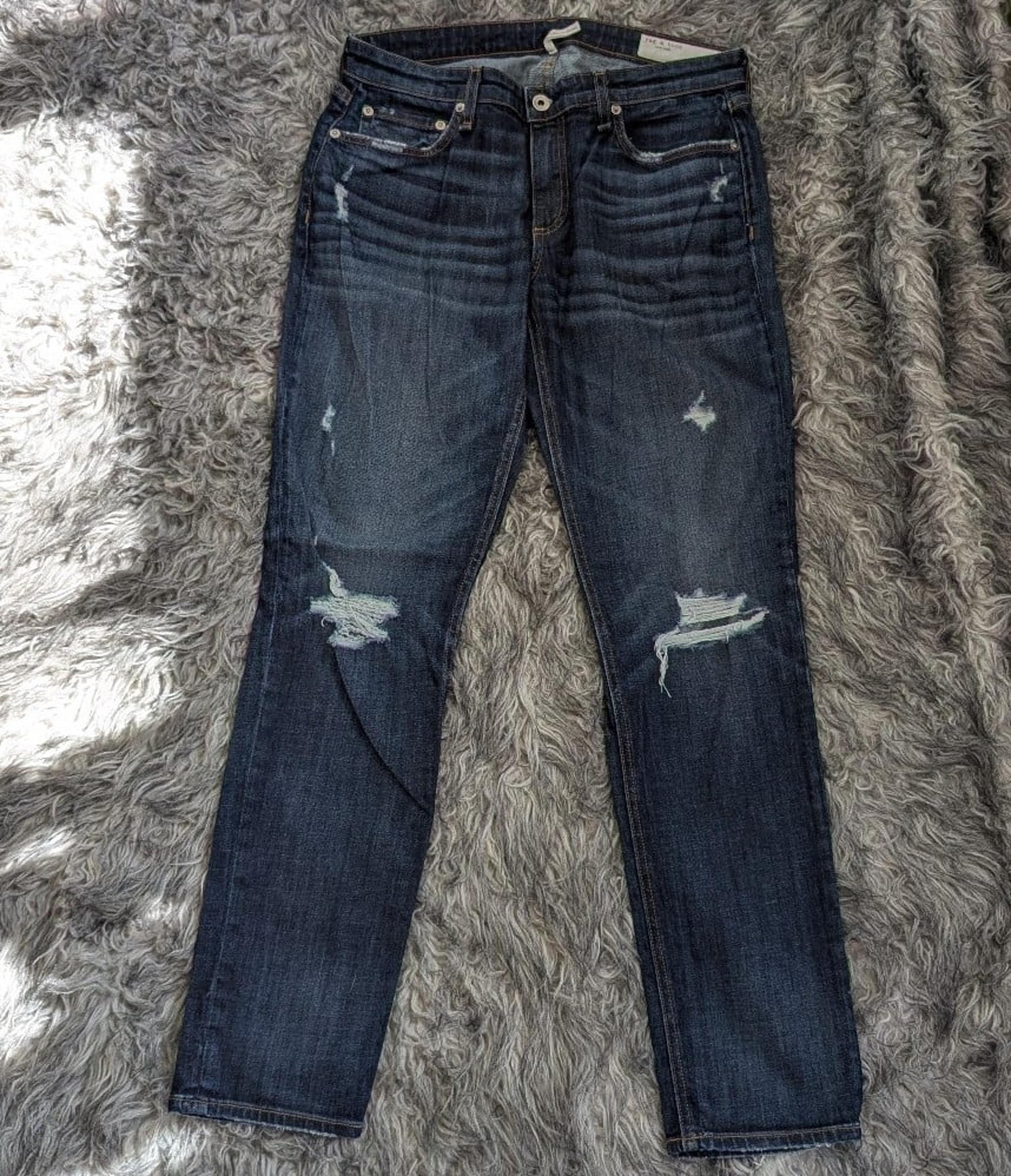 Rag & Bone Dre low-rise slim boyfriend distressed jeans