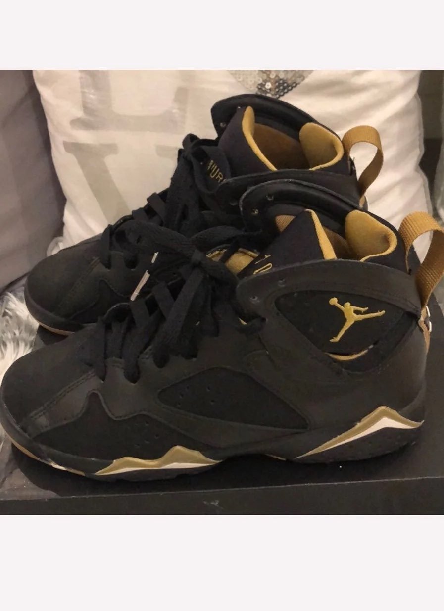 AIR JORDAN 7 RETRO (GS) 'GOLDEN MOMENT'