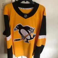 Pittsburgh Penguins Fanatics NHL men’s jersey M