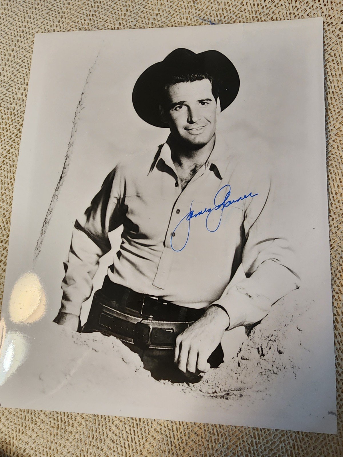 James Garner 8 x 10 AUTOGRAPH Signed Maverick, The Great Escape w/coa