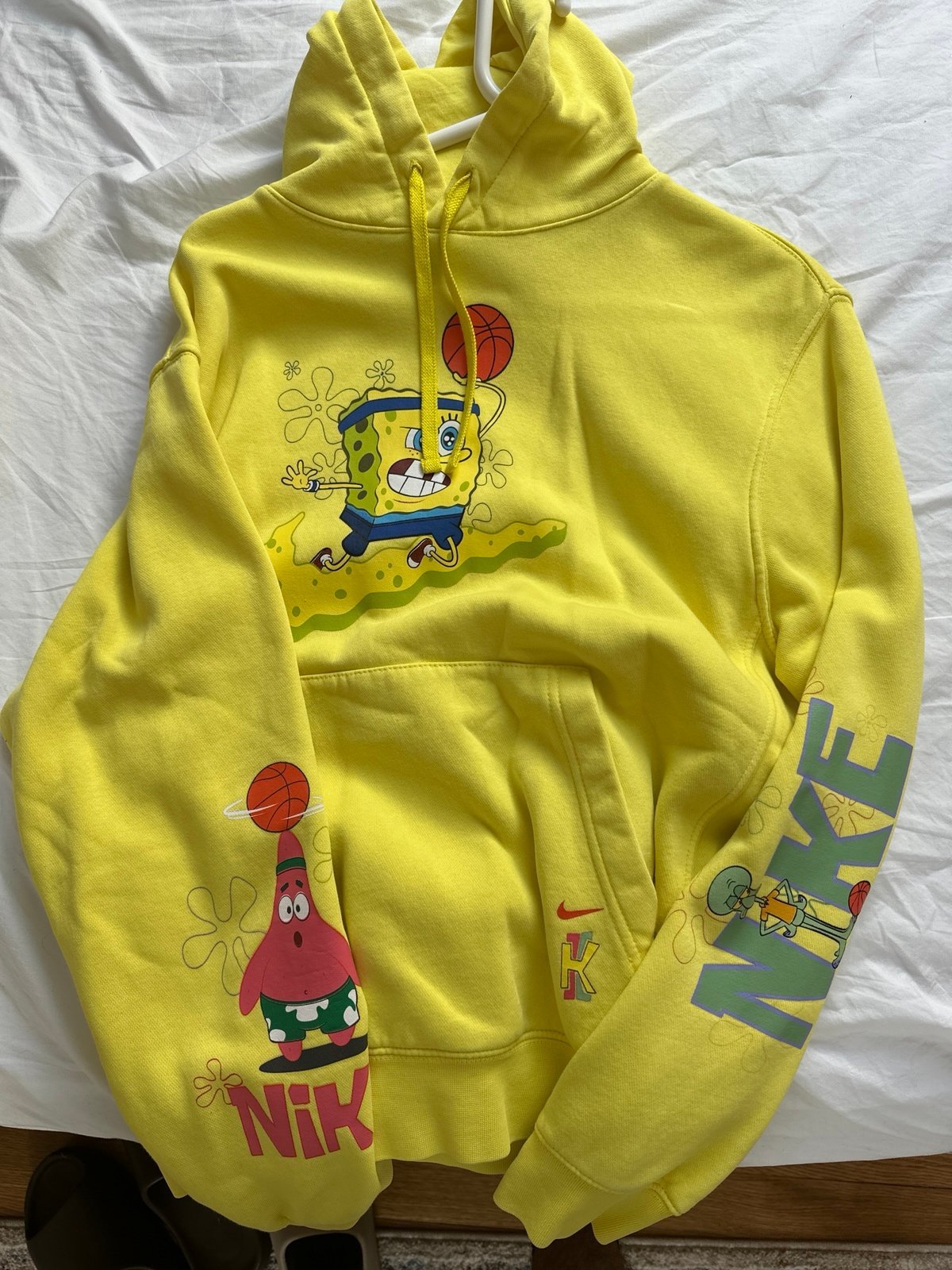 Nike Kyrie SpongeBob hoodie