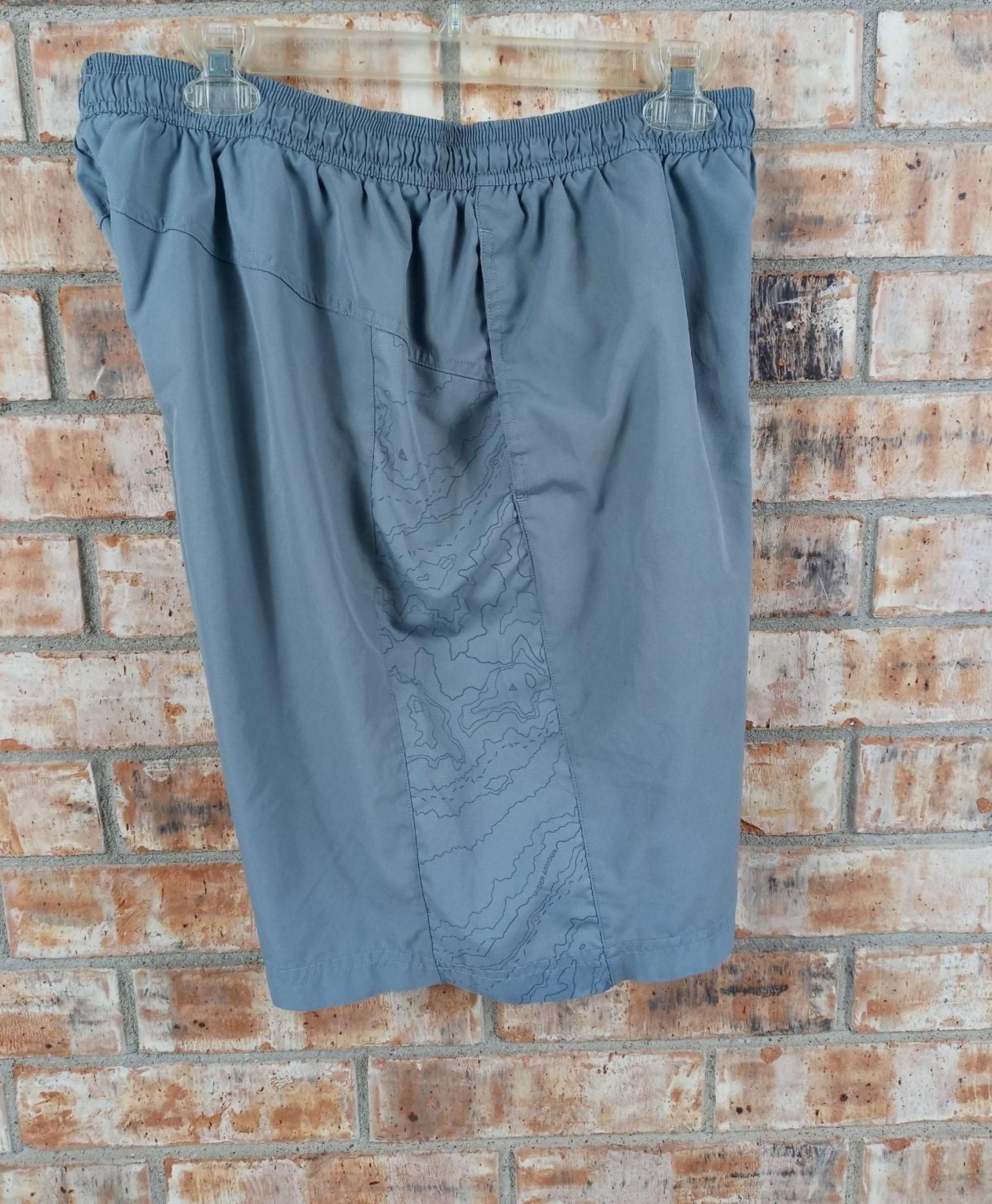 Under Armour heat gear board shorts Sz XL